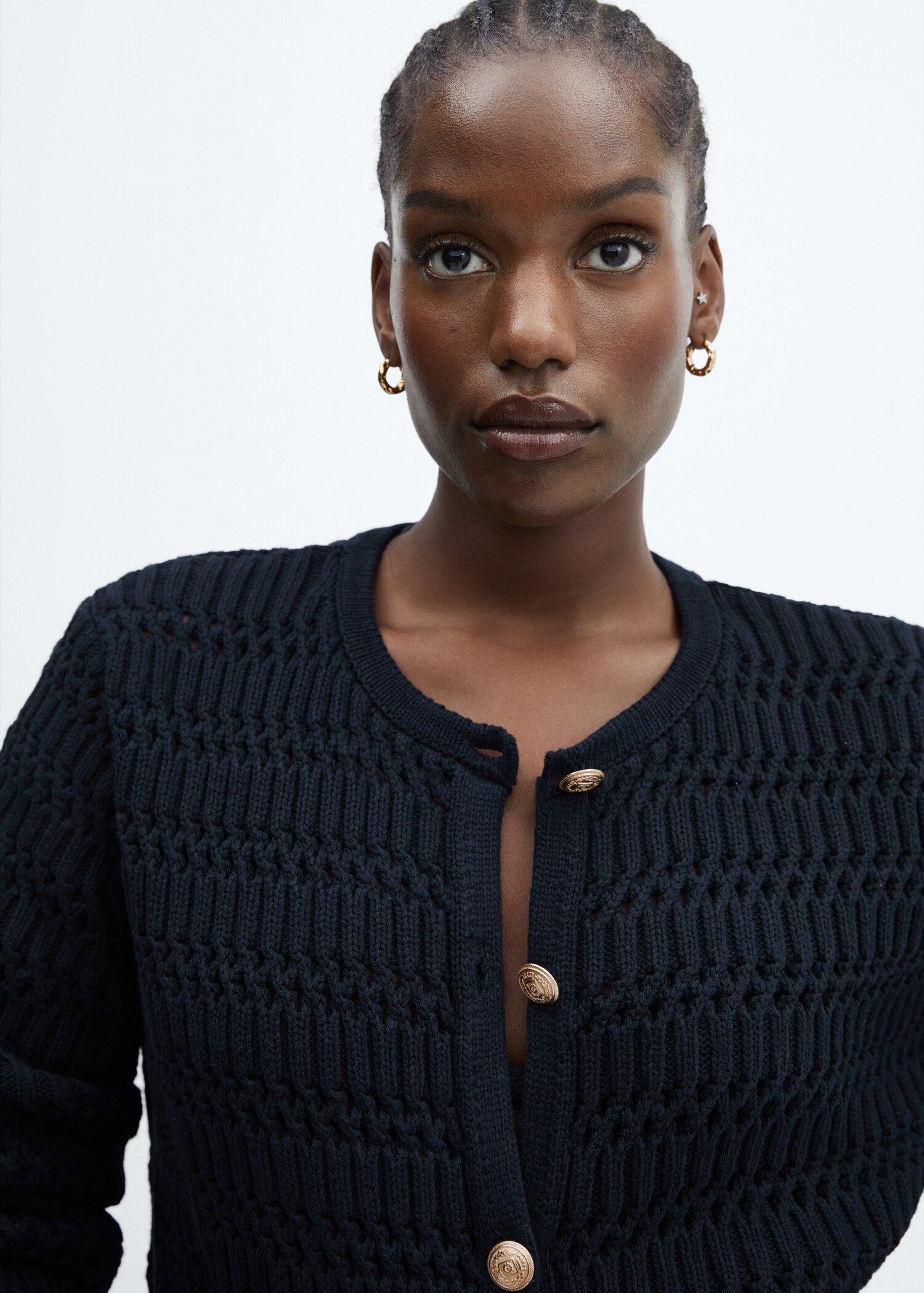 Knitted cardigan with jewel button - Details of the article 4