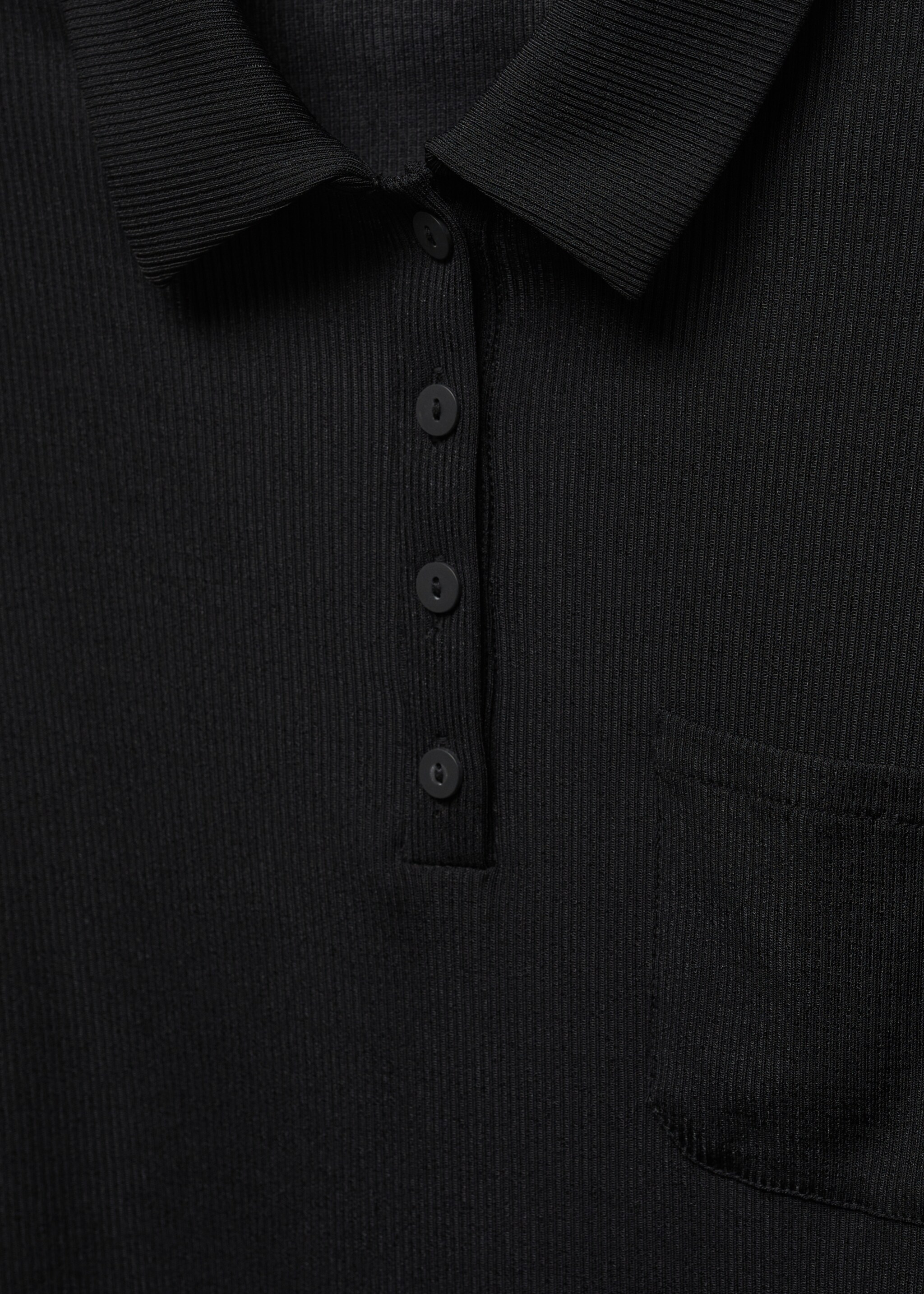 Short-sleeved polo shirt with buttons - Details of the article 8, Black. Ref: 57074029-00.