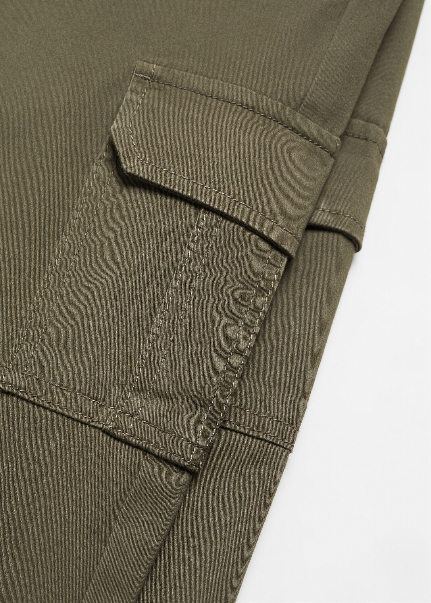 Cotton cargo trousers - Details of the article 8
