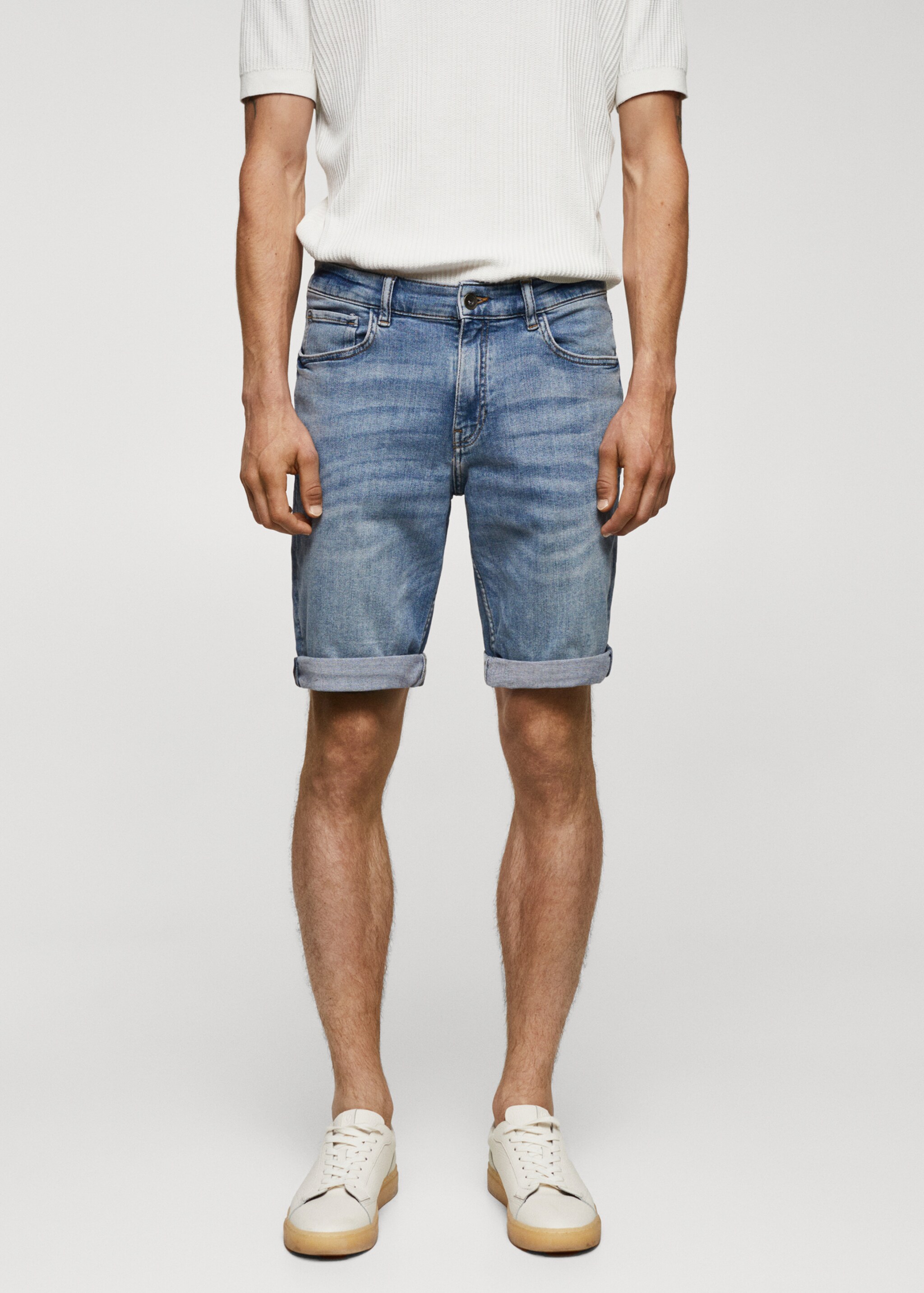 Bermudas vaqueras slim fit - Plano medio
