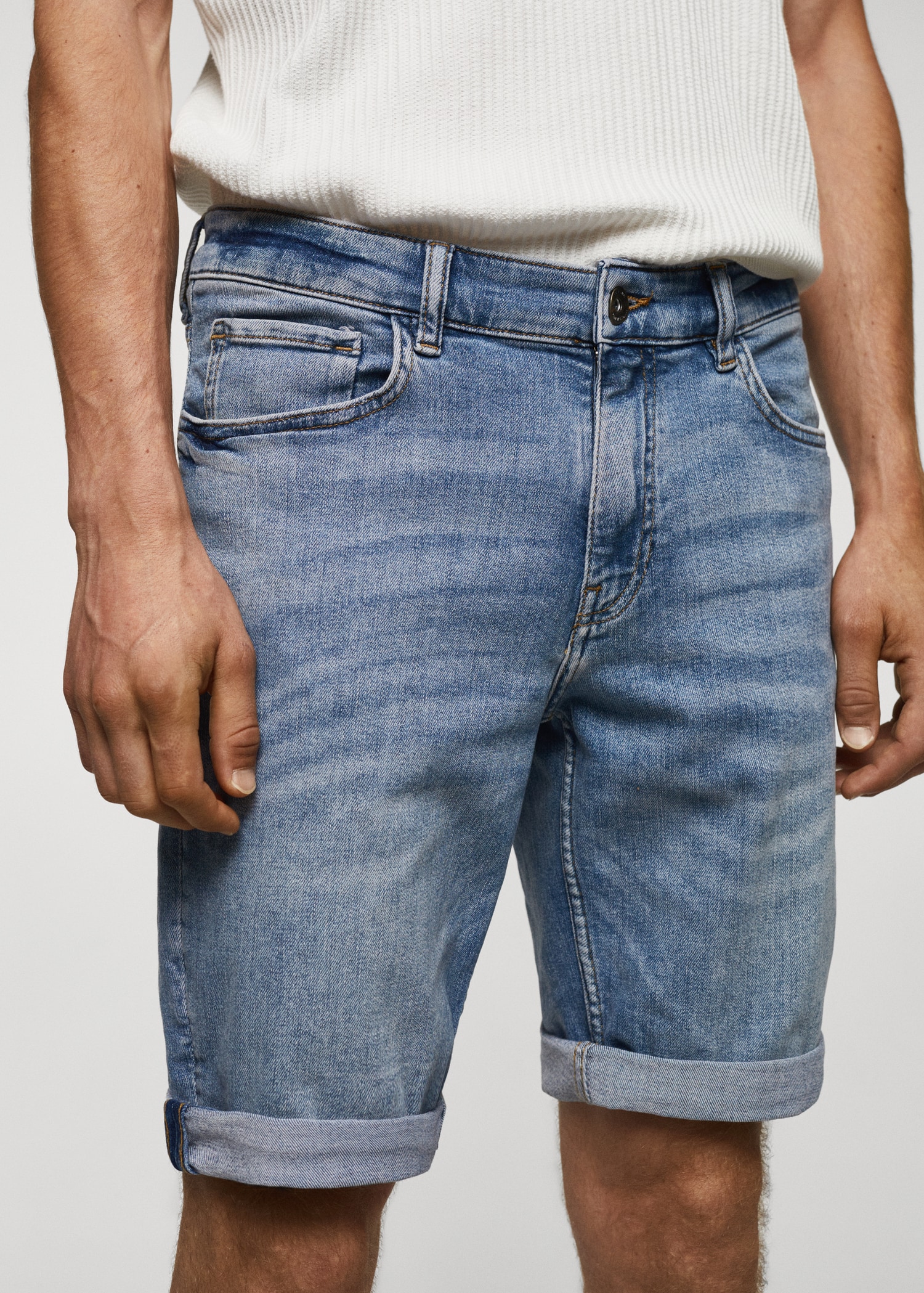 Slim Fit-Jeans-Bermudashorts - Detail des Artikels 1