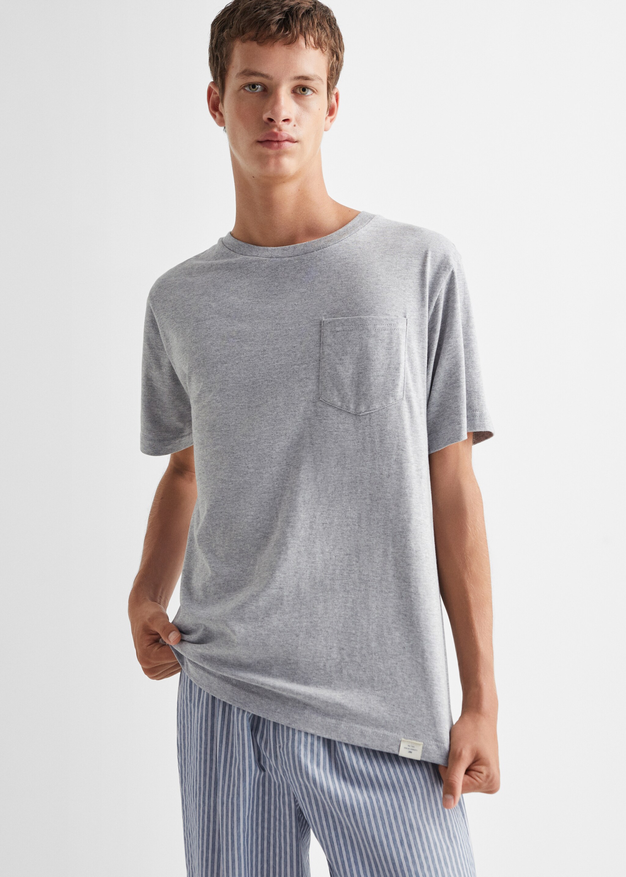 Striped long pyjamas - Medium plane
