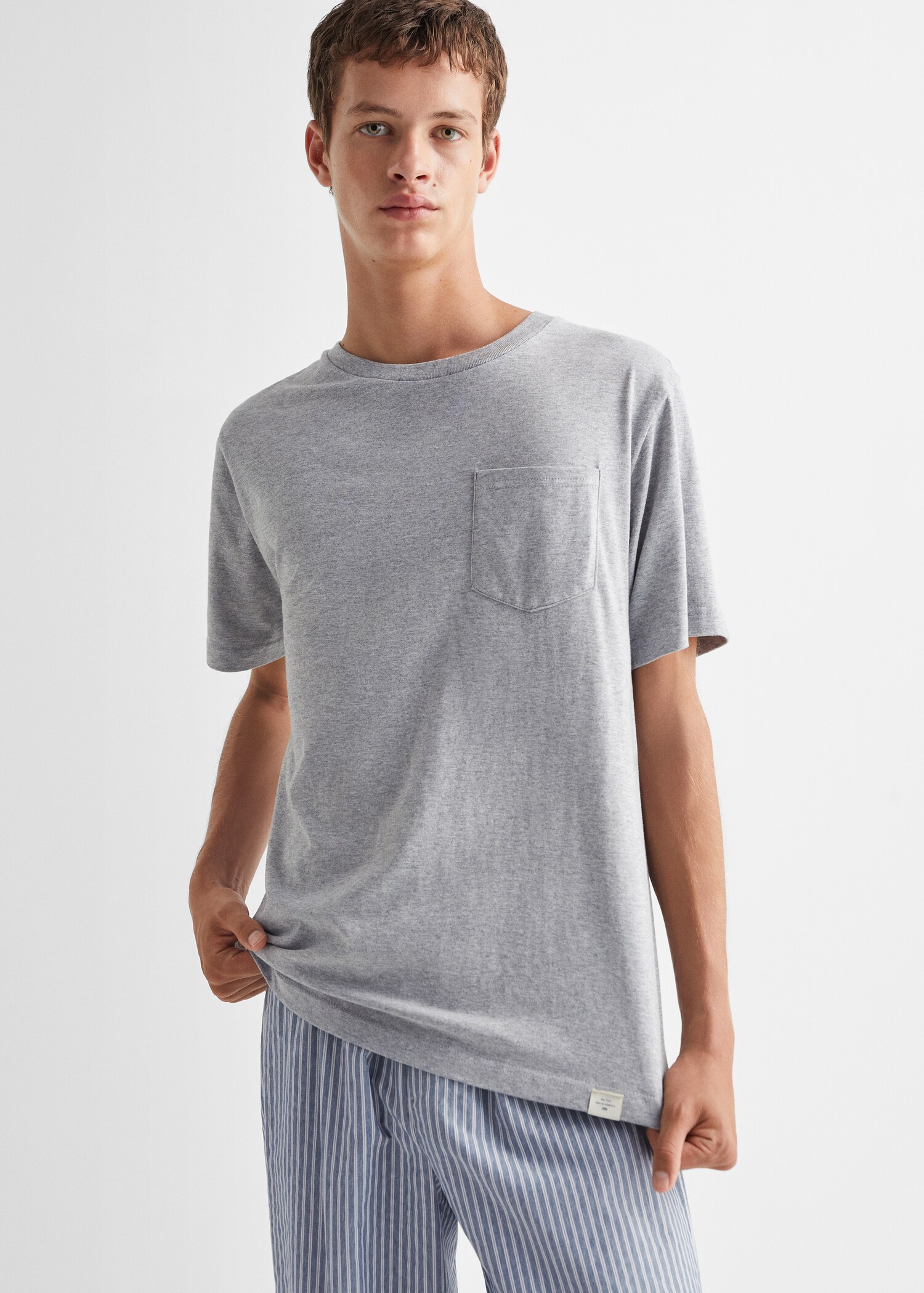 Striped long pyjamas - Medium plane