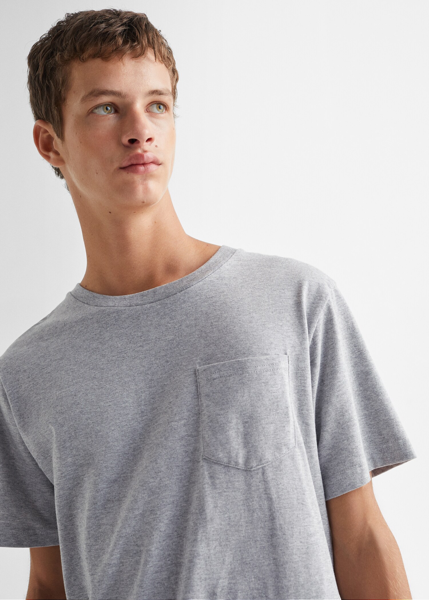 Striped long pyjamas - Details of the article 1