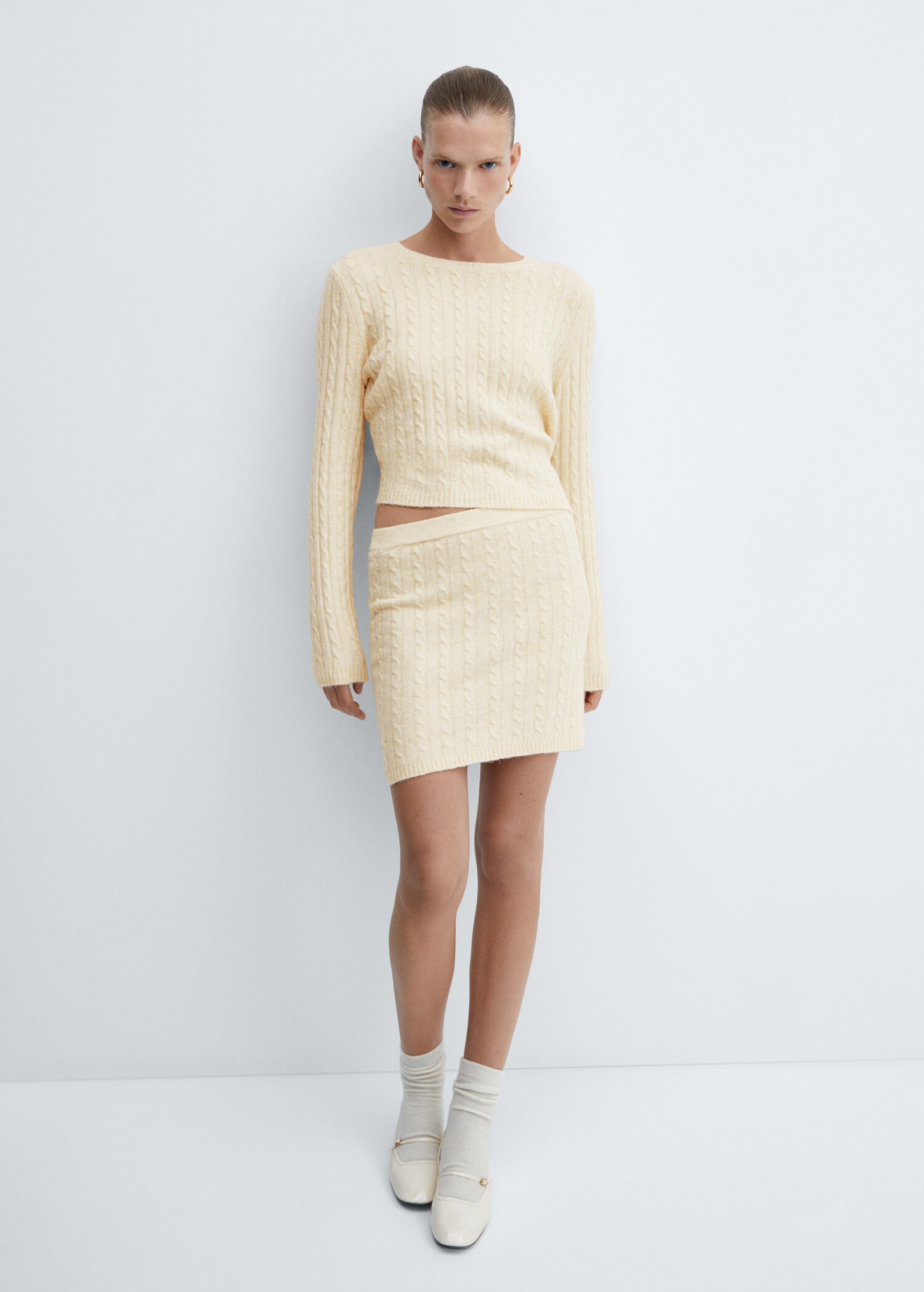 Fustă mini din tricot împletit - Detaliu al articolului 1