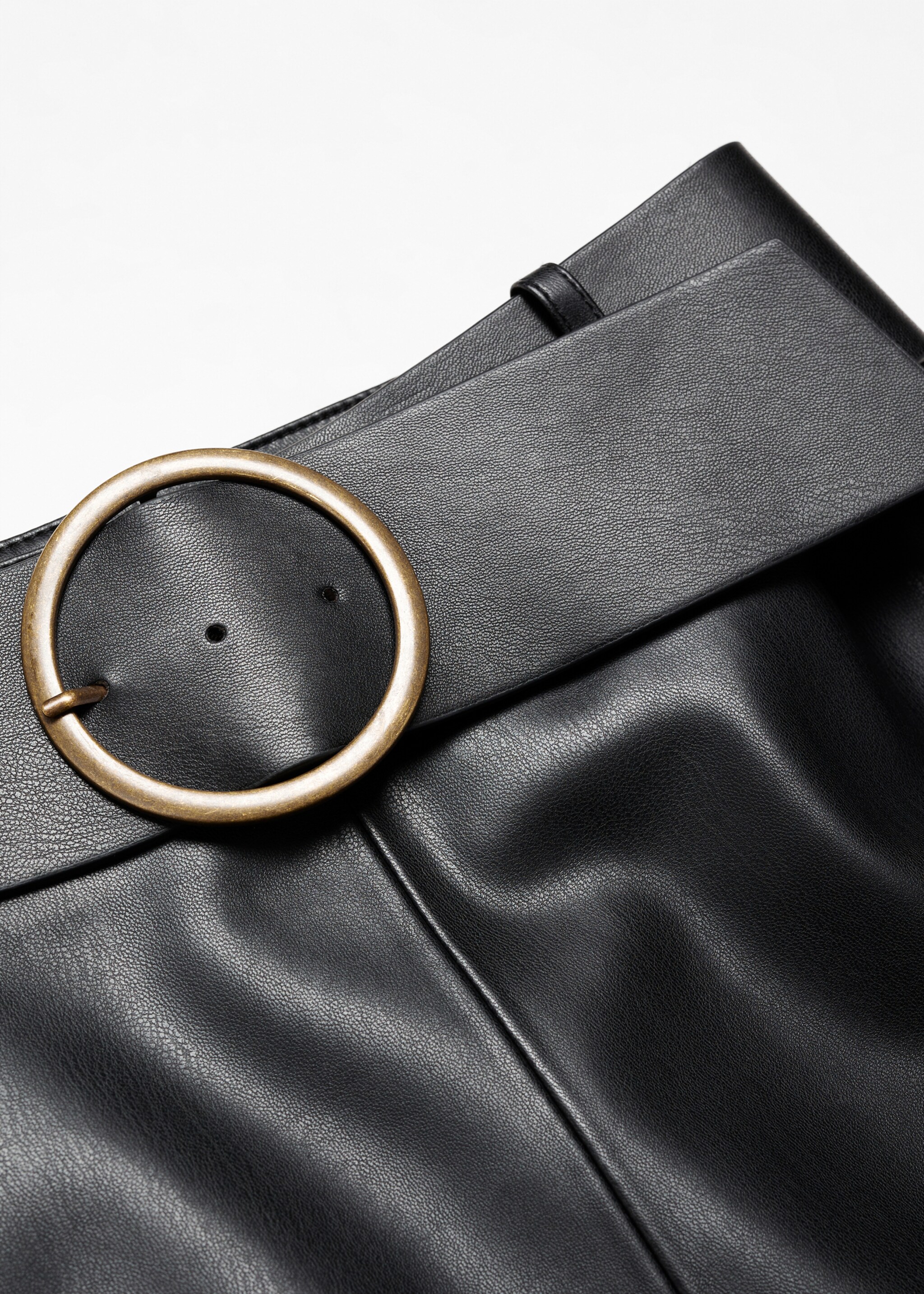 Midirok met ceintuur en leerlook - Detail van het artikel 8