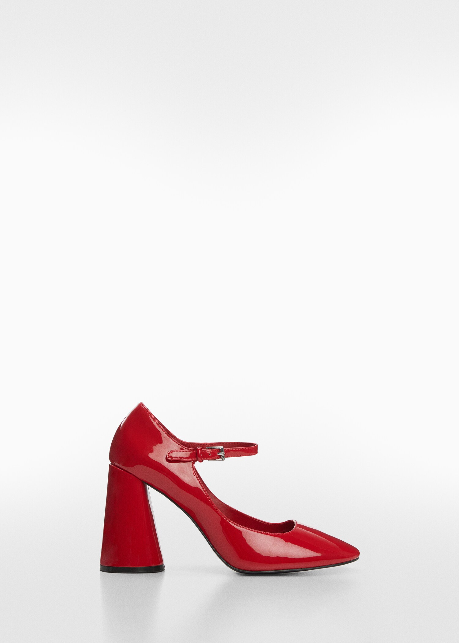 Chaussures vernies à talon - Article sans modèle
