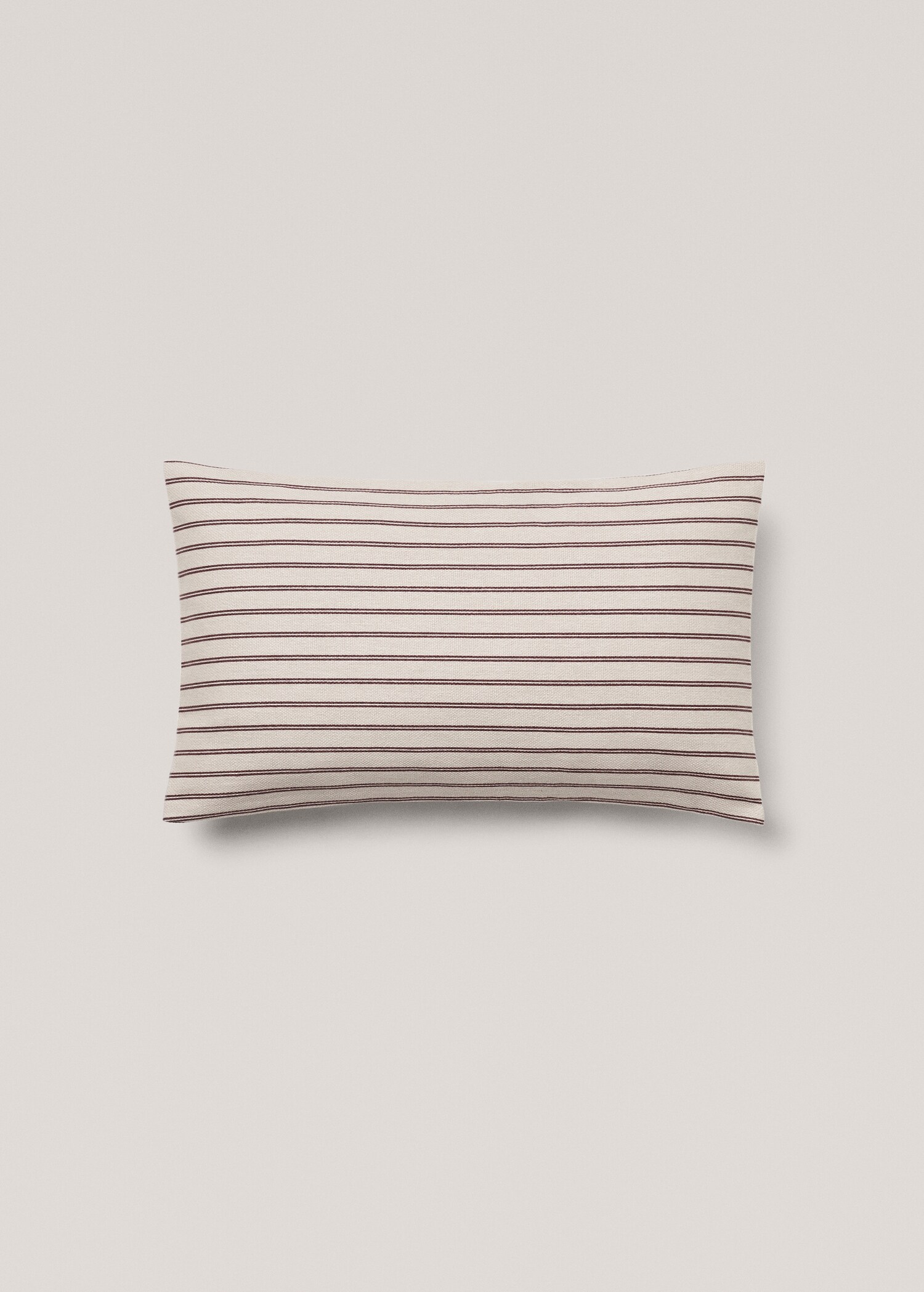 Striped cushion case 30x50cm - Article without model