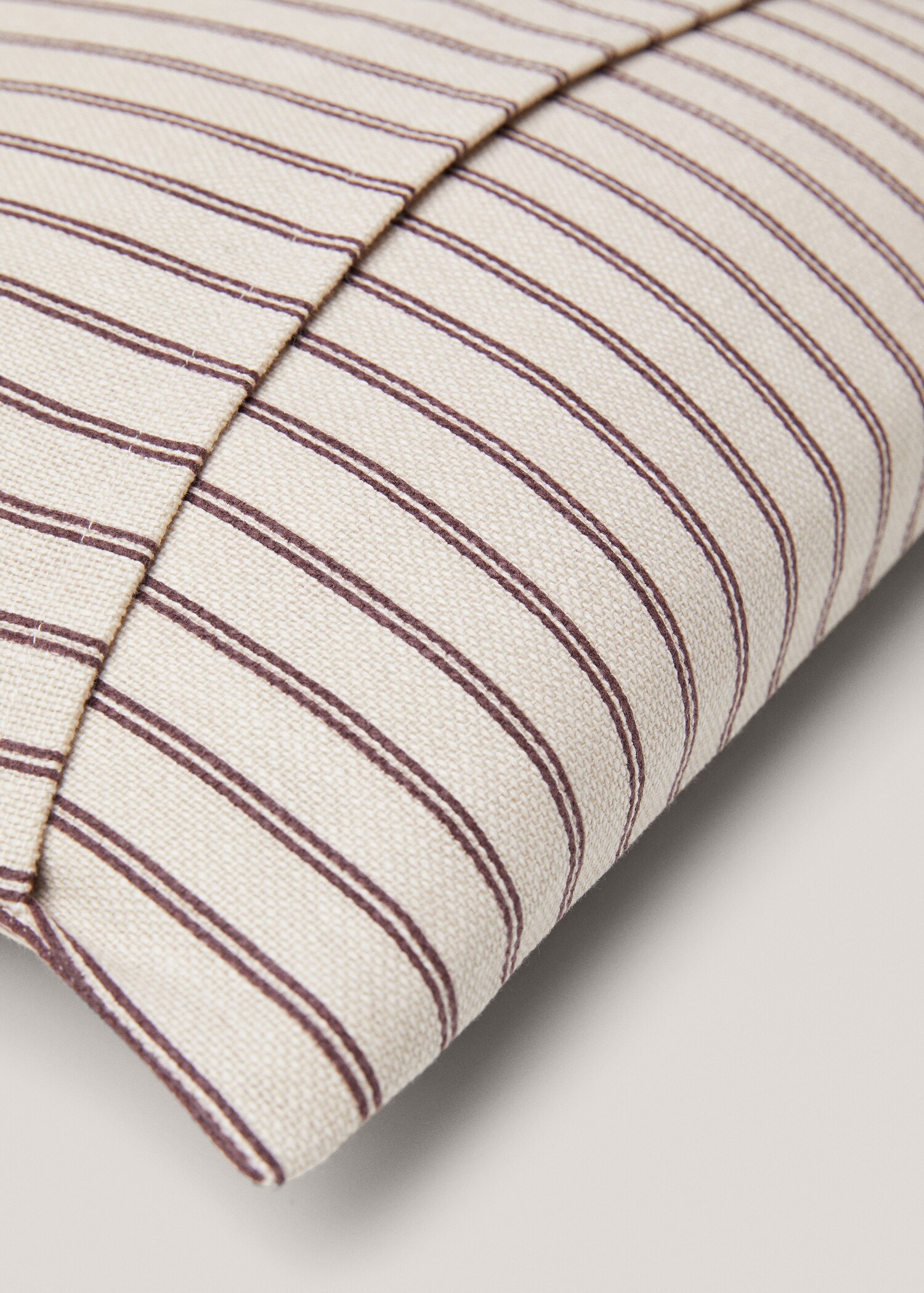 Striped cushion case 30x50cm - Details of the article 2