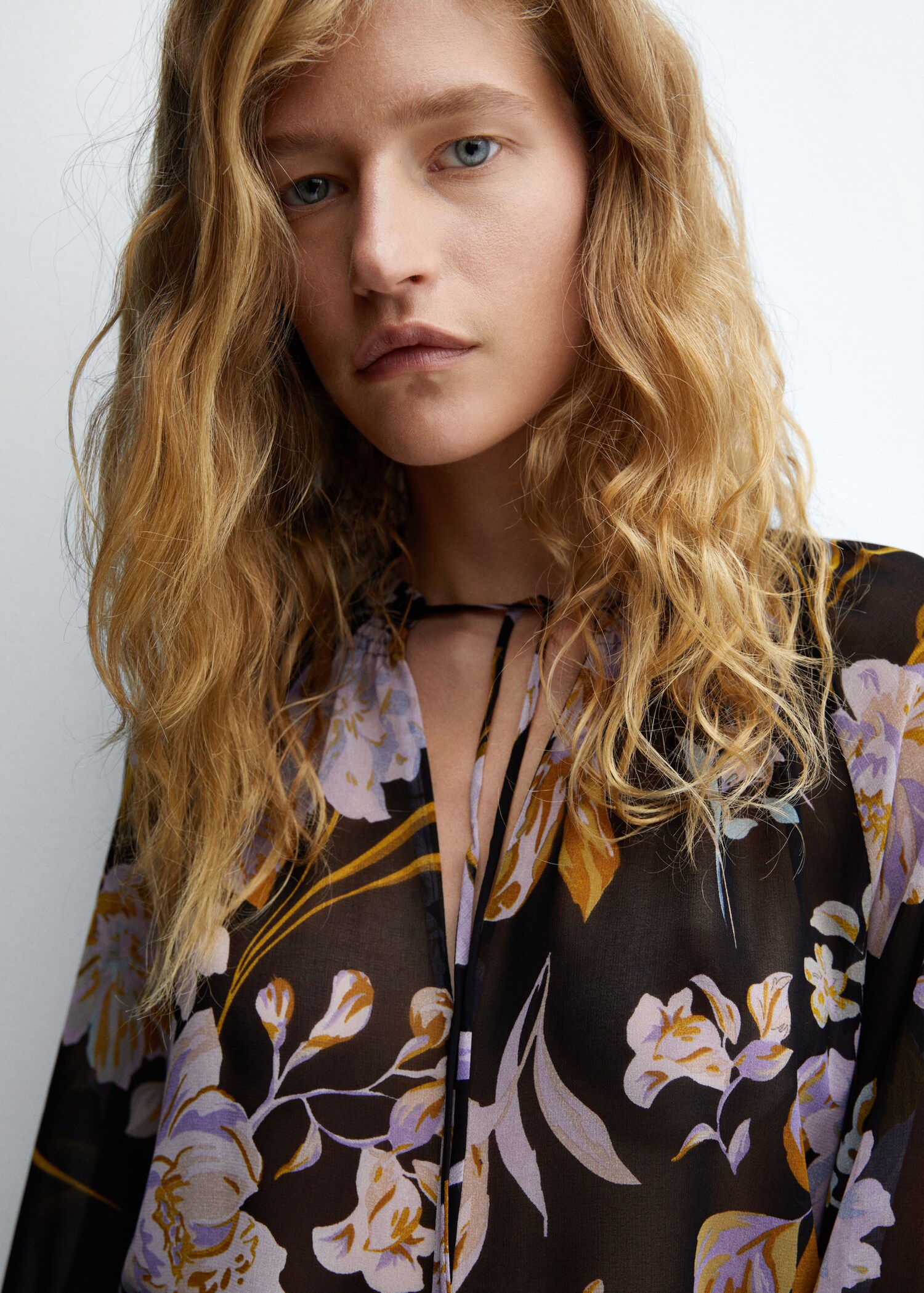 Printed puff sleeve blouse - Details of the article 1
