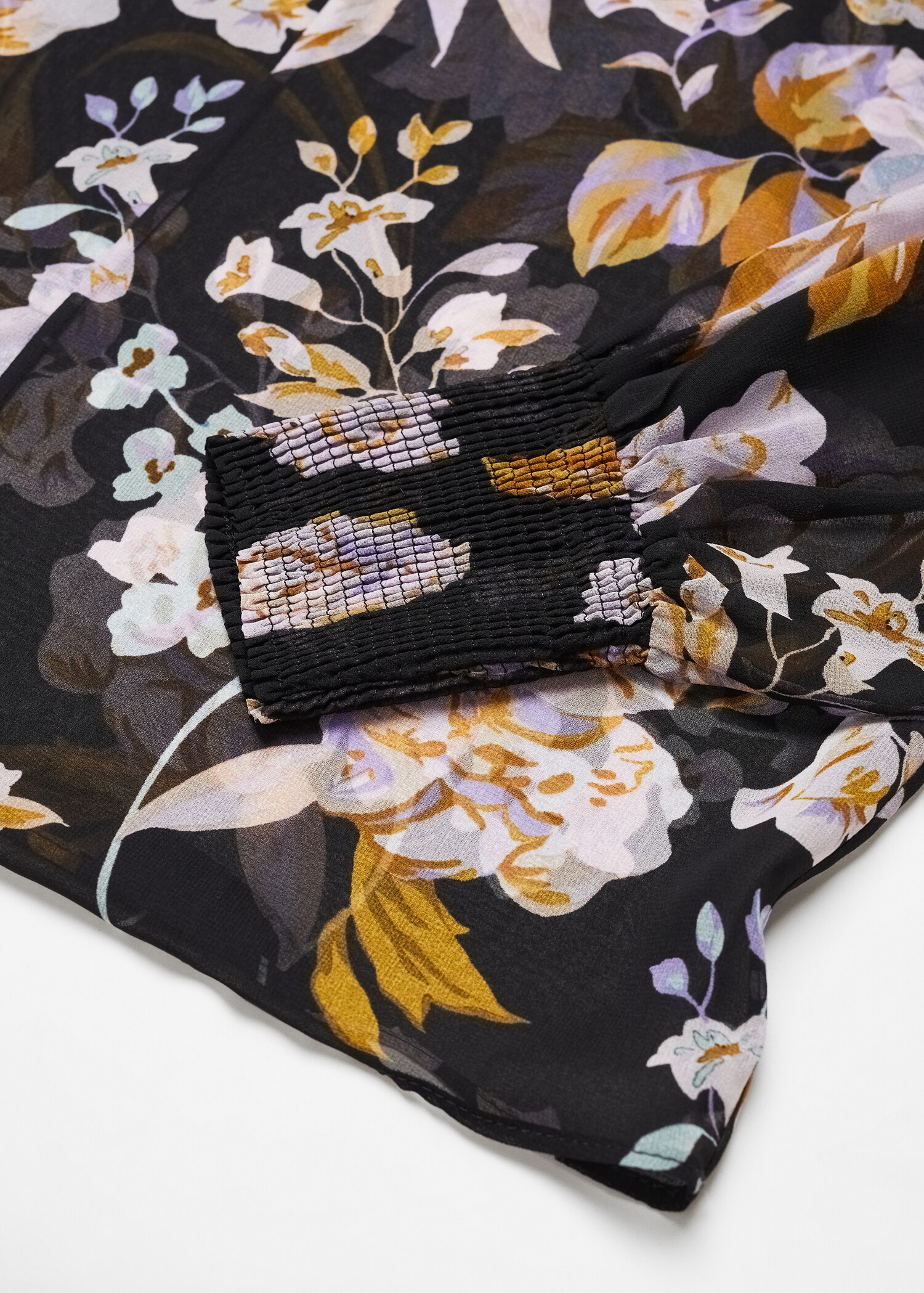 Printed puff sleeve blouse - Details of the article 8