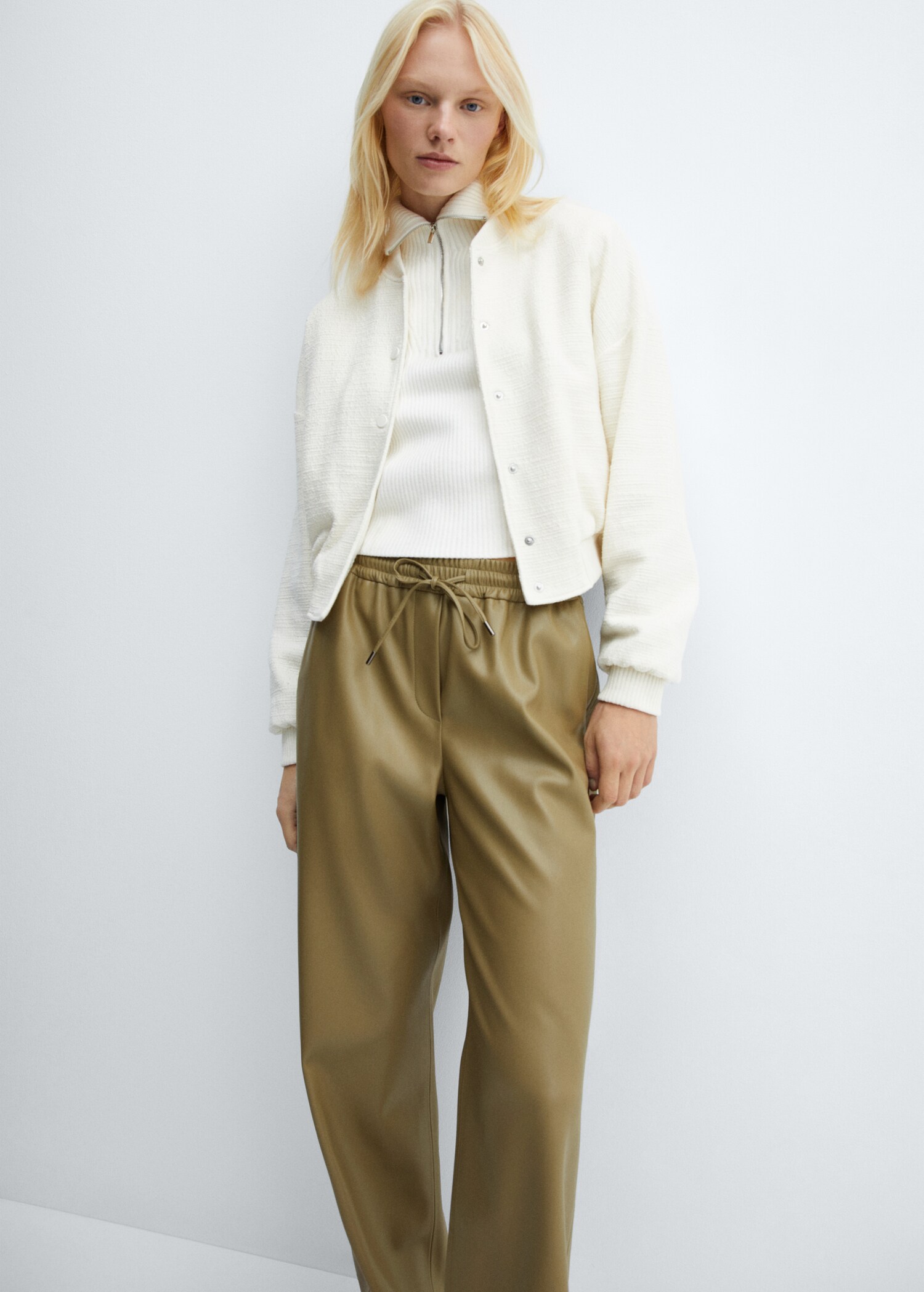 Leather-effect elastic waist trousers - Details of the article 1
