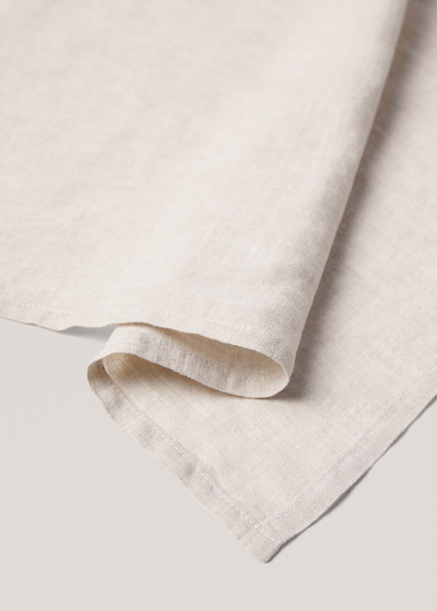 100% plain linen placemat - Details of the article 1