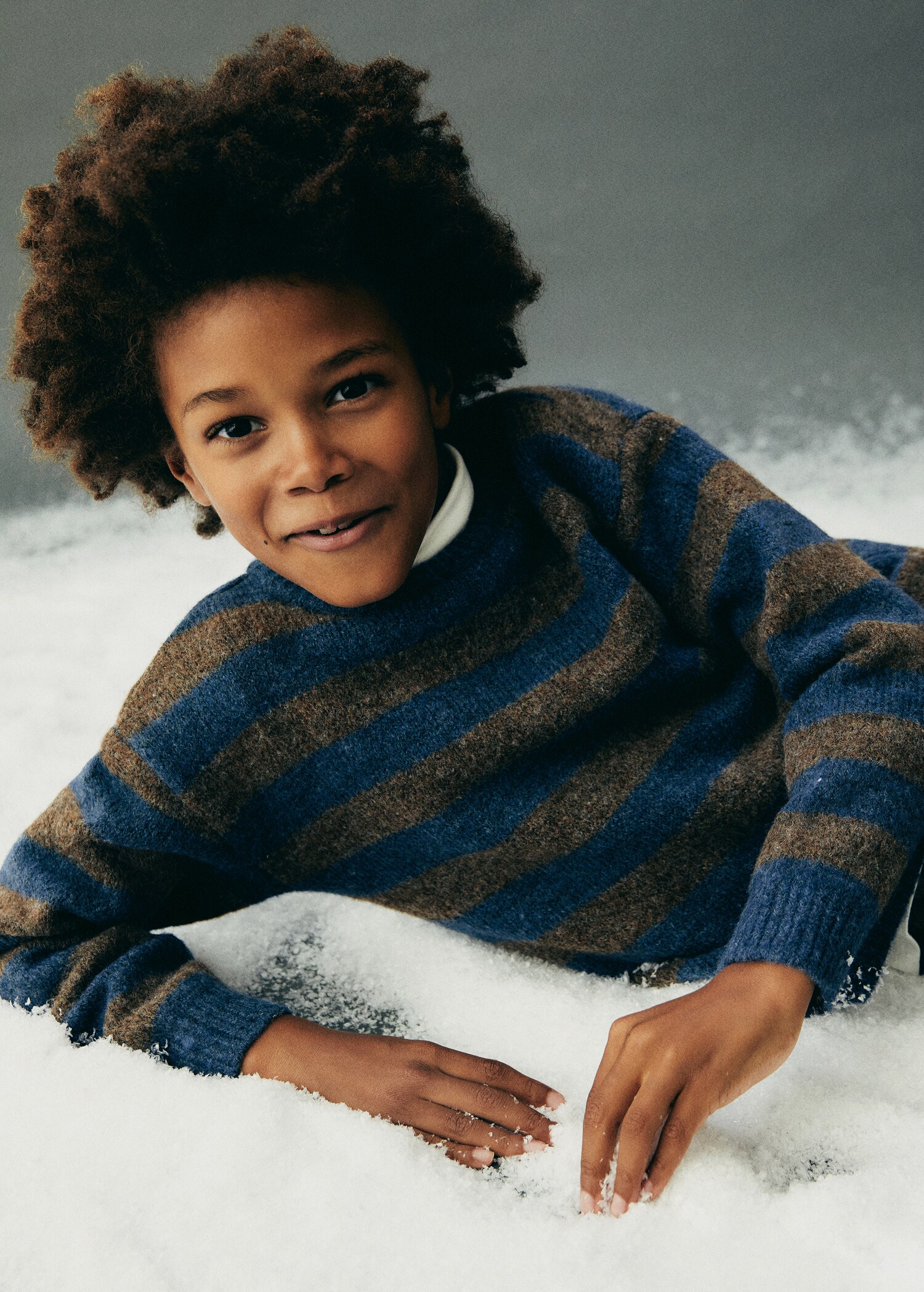 Knit striped sweater - Details of the article 5