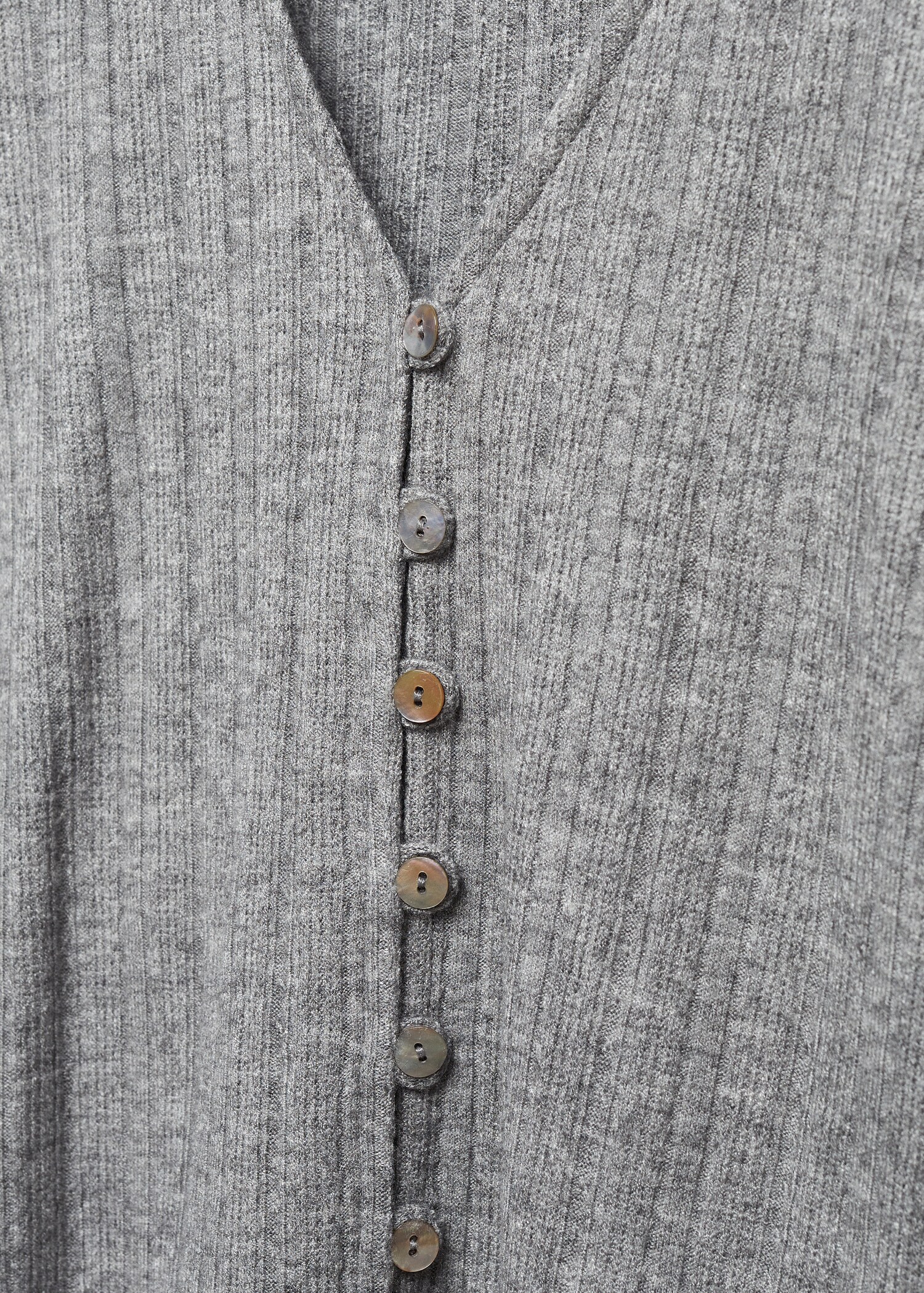 Stickad t-shirt knappar - Detaljer om artikeln 8