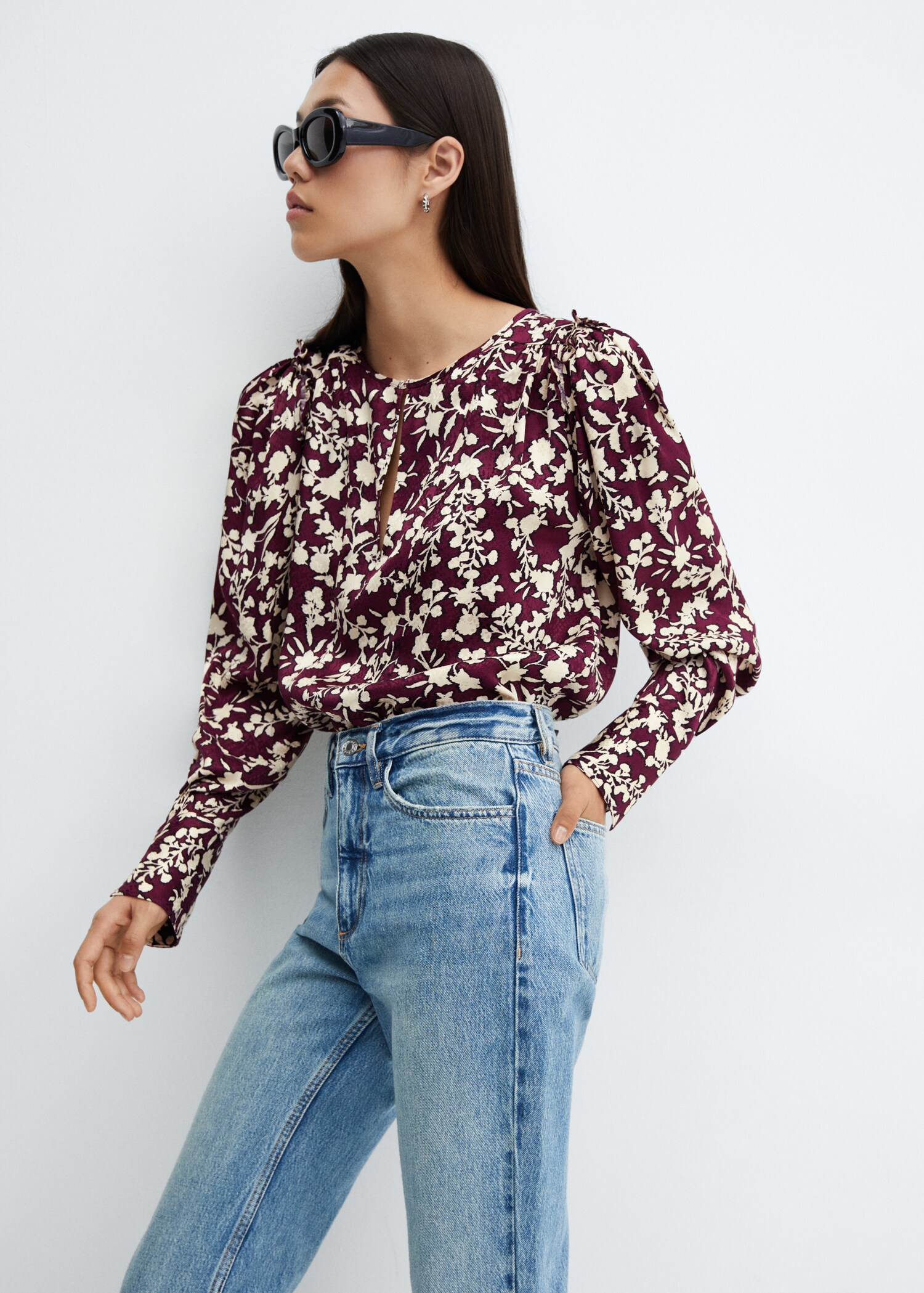 Bluse mit Blumenmuster - Detail des Artikels 2