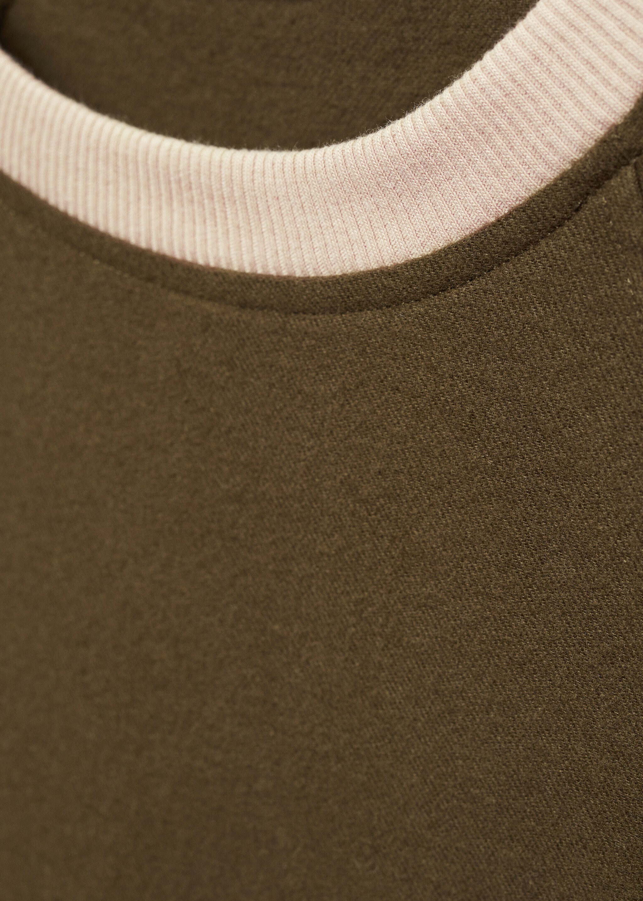 Flannel sweatshirt with adjustable hem - Details of the article 8