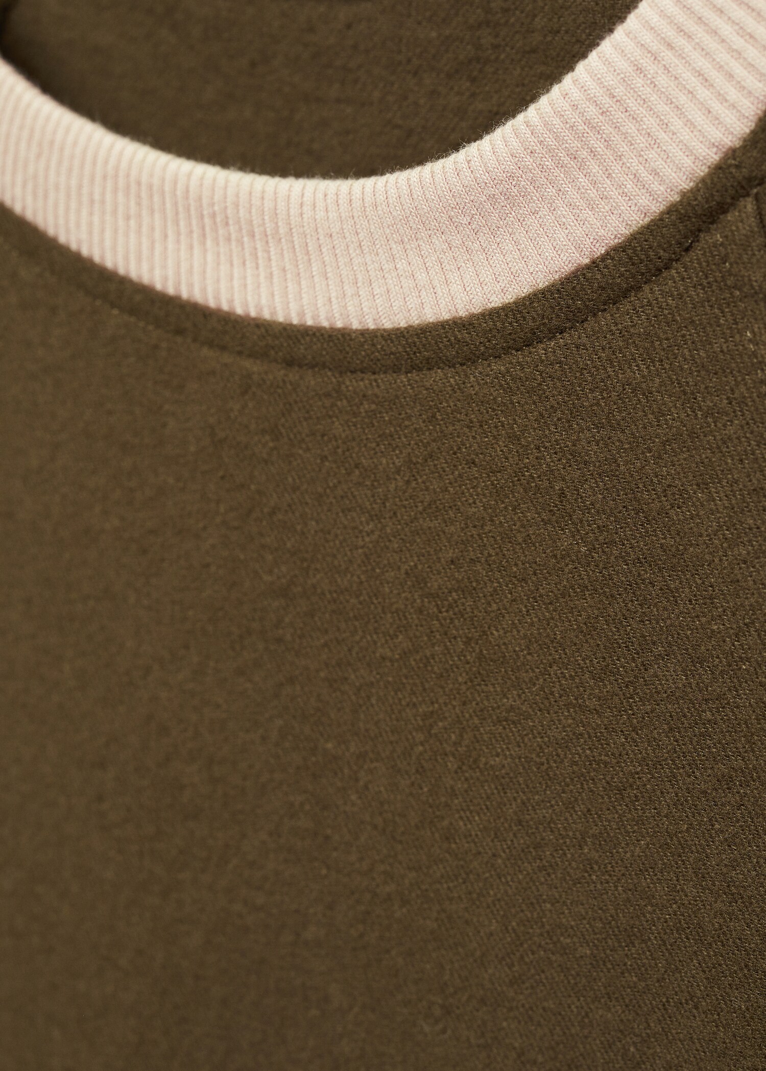 Flannel sweatshirt with adjustable hem - Details of the article 8