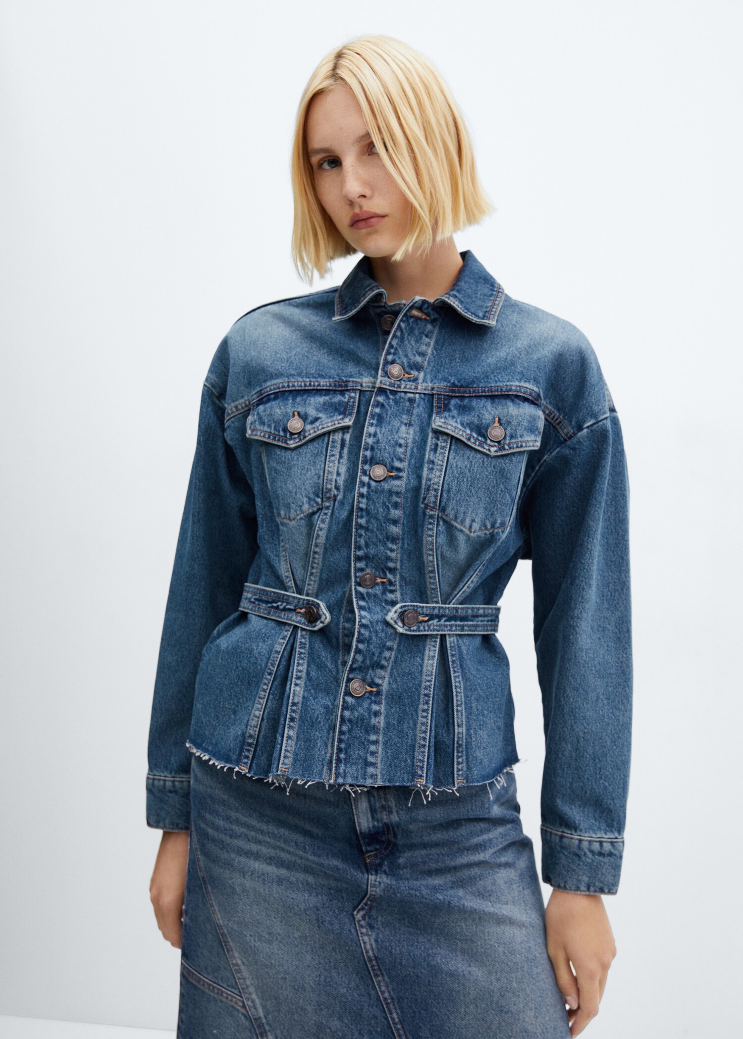 Taillierte Jeansjacke - Damen | MANGO OUTLET Deutschland