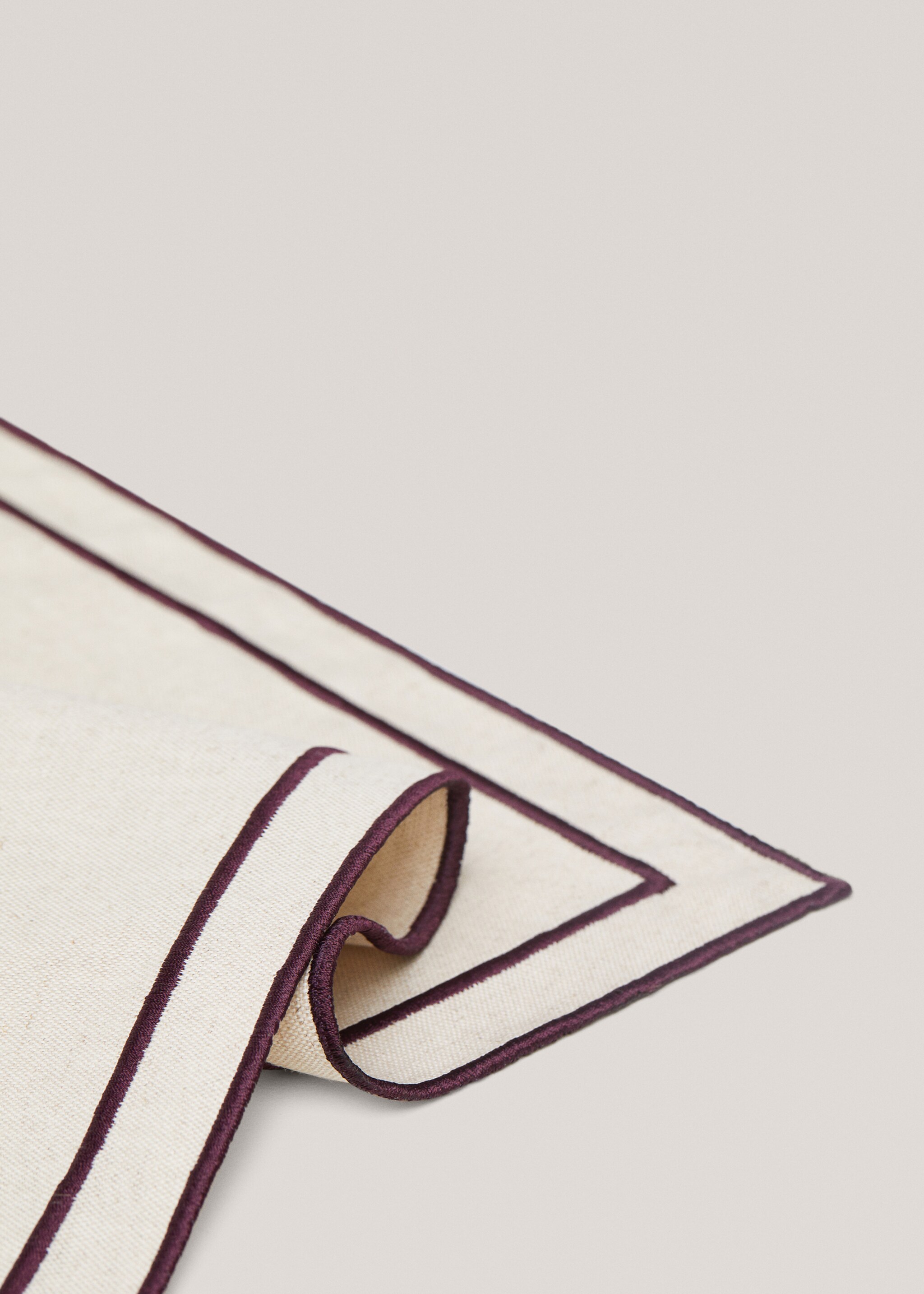 Individual rivet contrast - Detall de l'article 1