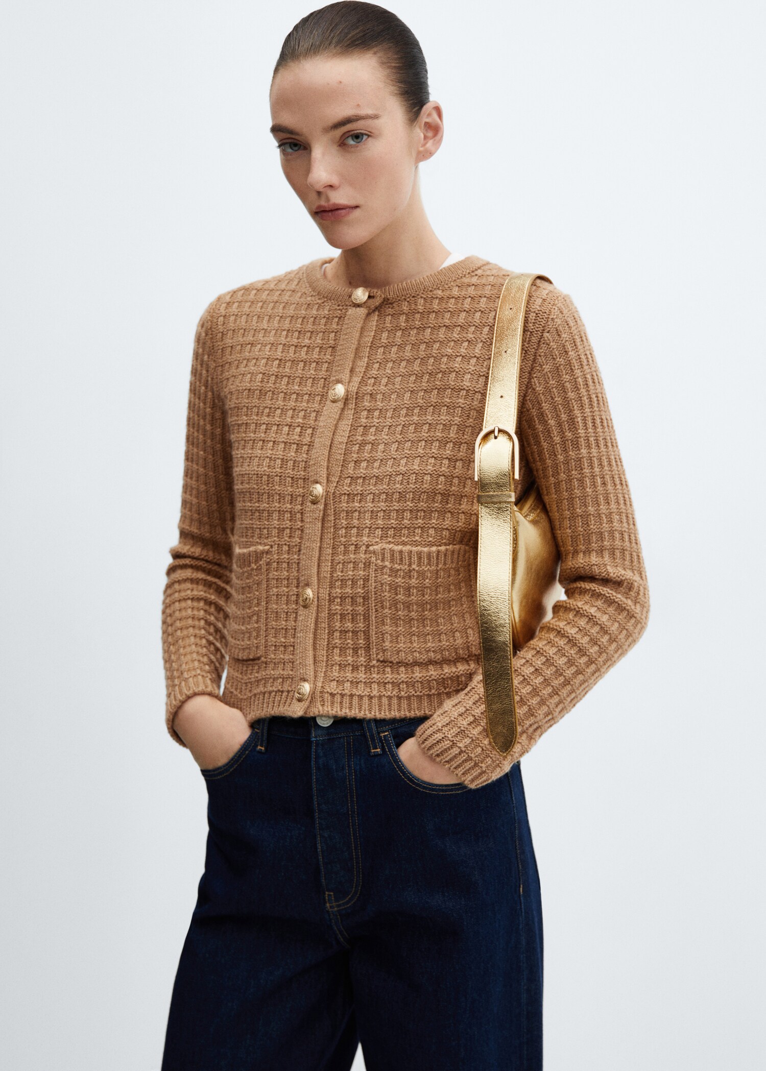 Strickjacke mit Knöpfen - Mittlere Ansicht