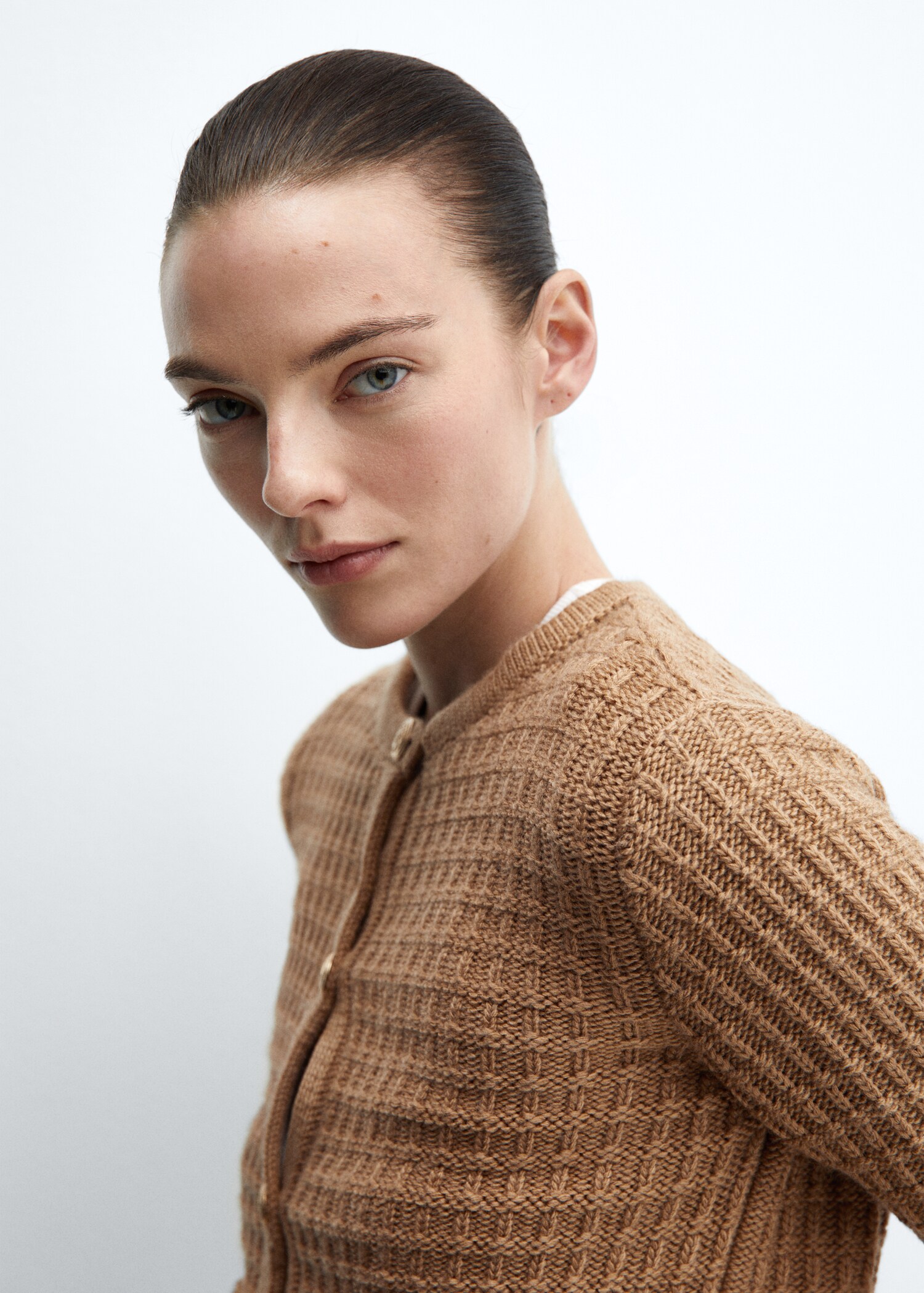 Strickjacke mit Knöpfen - Detail des Artikels 1