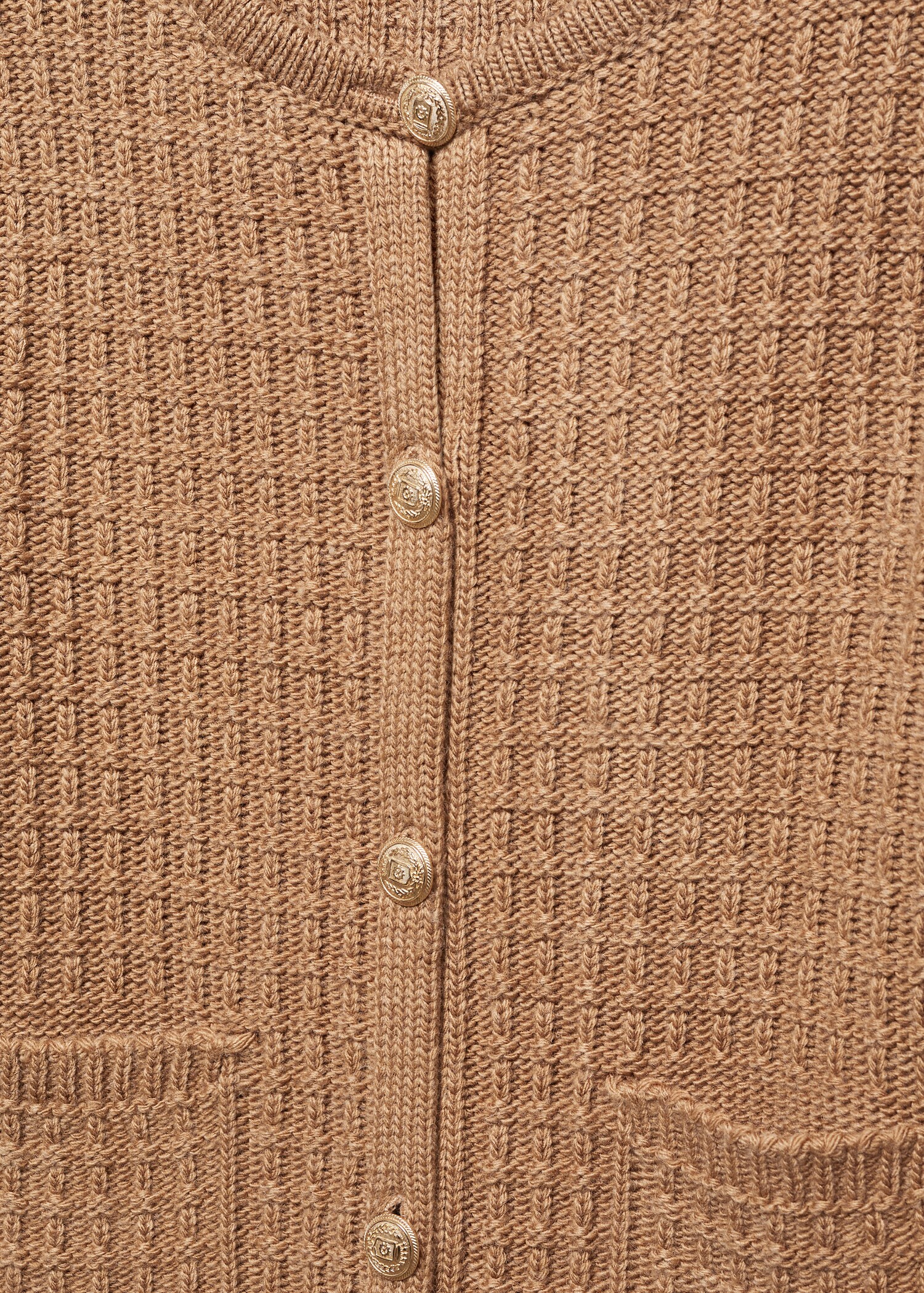 Strickjacke mit Knöpfen - Detail des Artikels 8