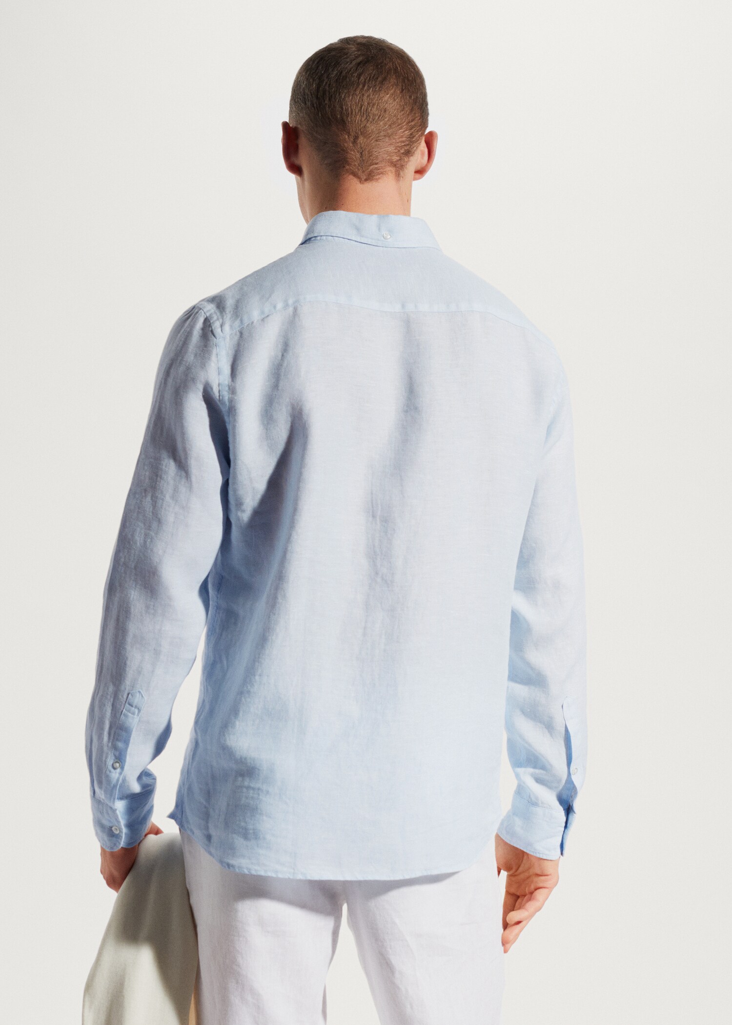 100% linen slim-fit shirt - Reverse of the article