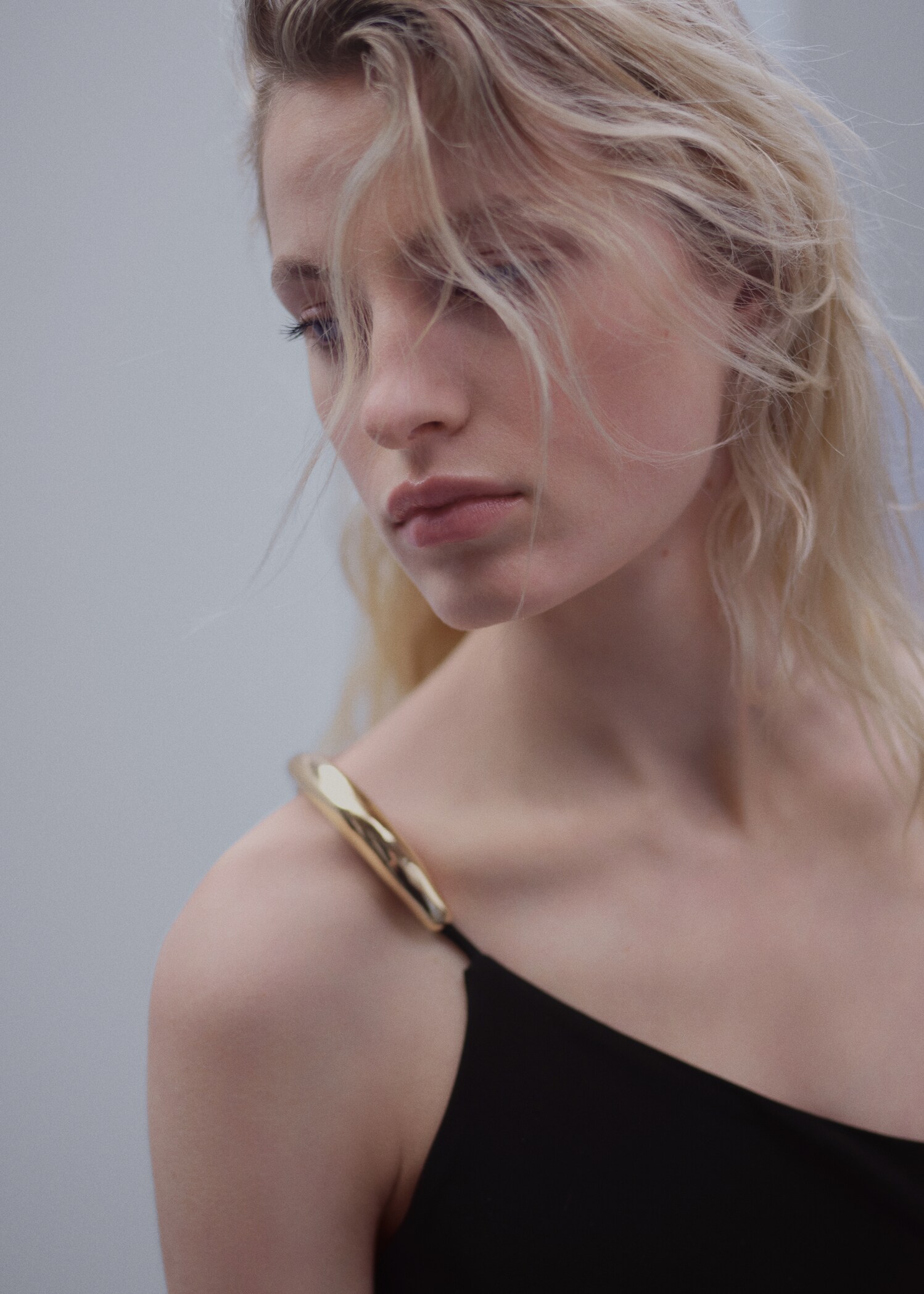 Asymmetrical dress with metallic appliqué - Details of the article 1