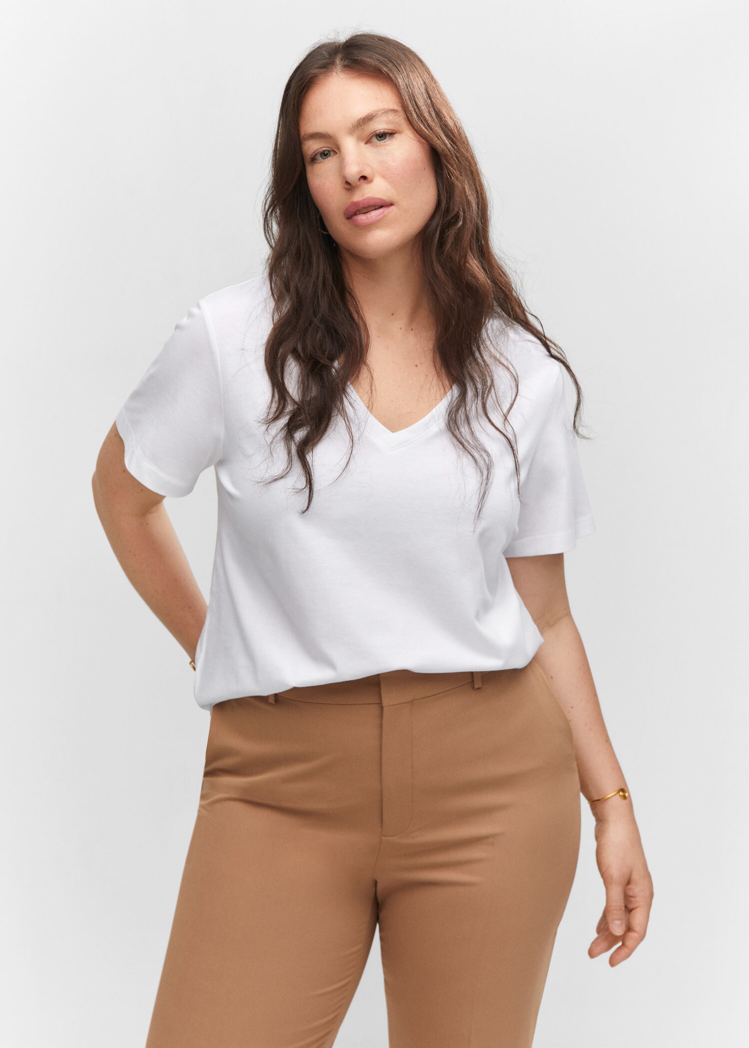 Camiseta algodón cuello pico - Detalle del artículo 5