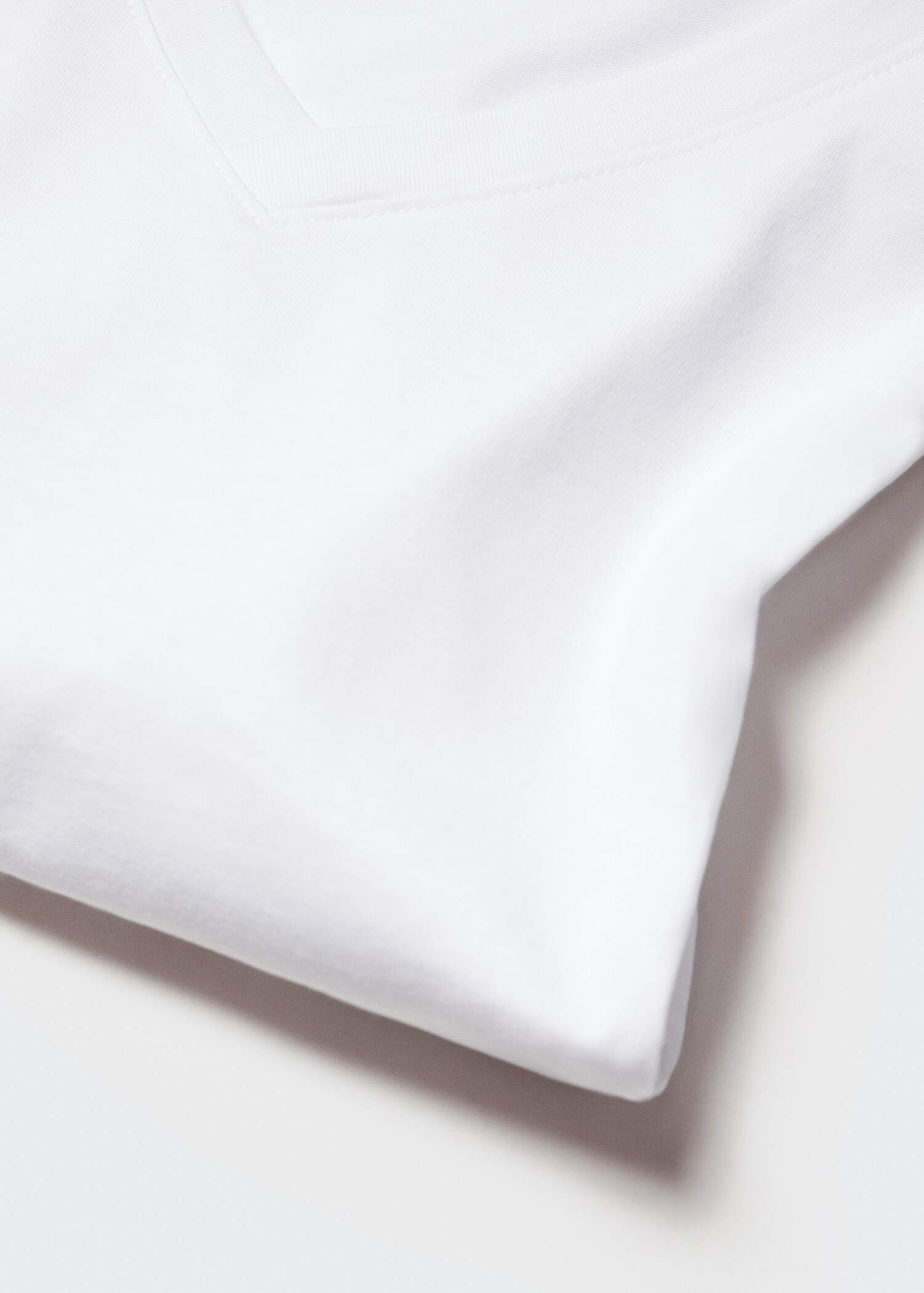 Camiseta algodón cuello pico - Detalle del artículo 8