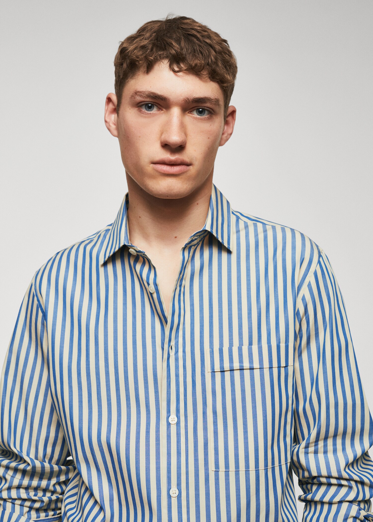 100% cotton Kodak striped shirt - Details of the article 1