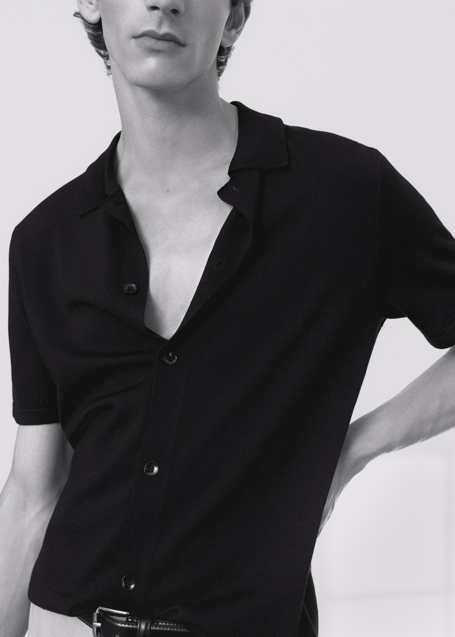 Polo maglia microstruttura abbottonata - Dettaglio dell'articolo 5