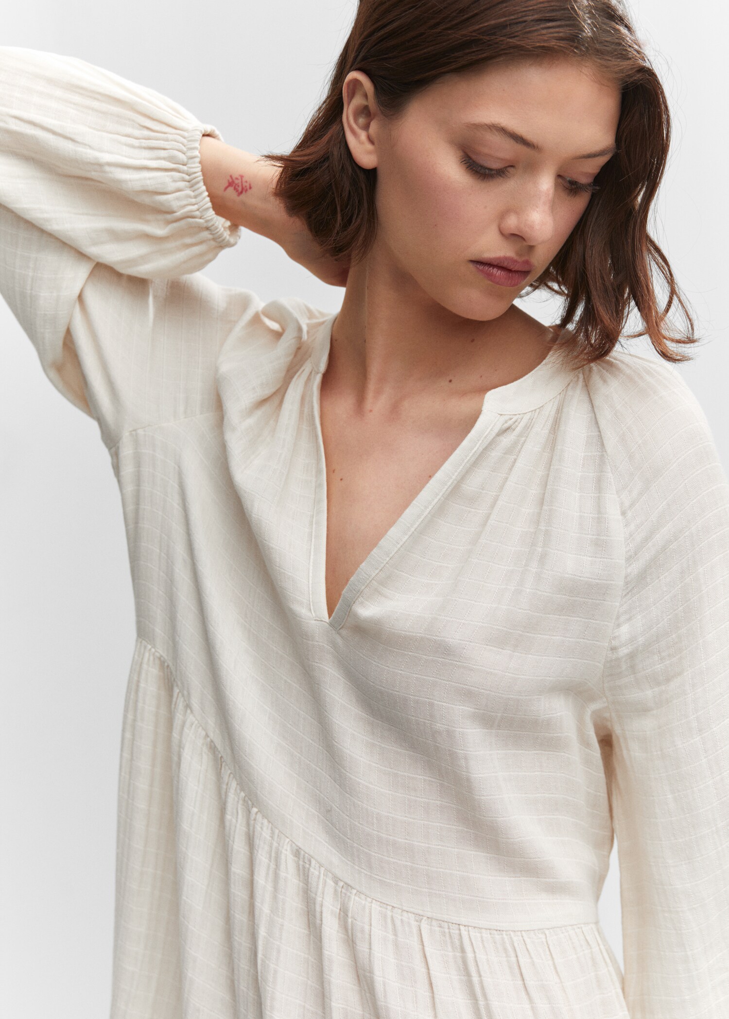 V-neck cotton maxi-dress - Details of the article 1