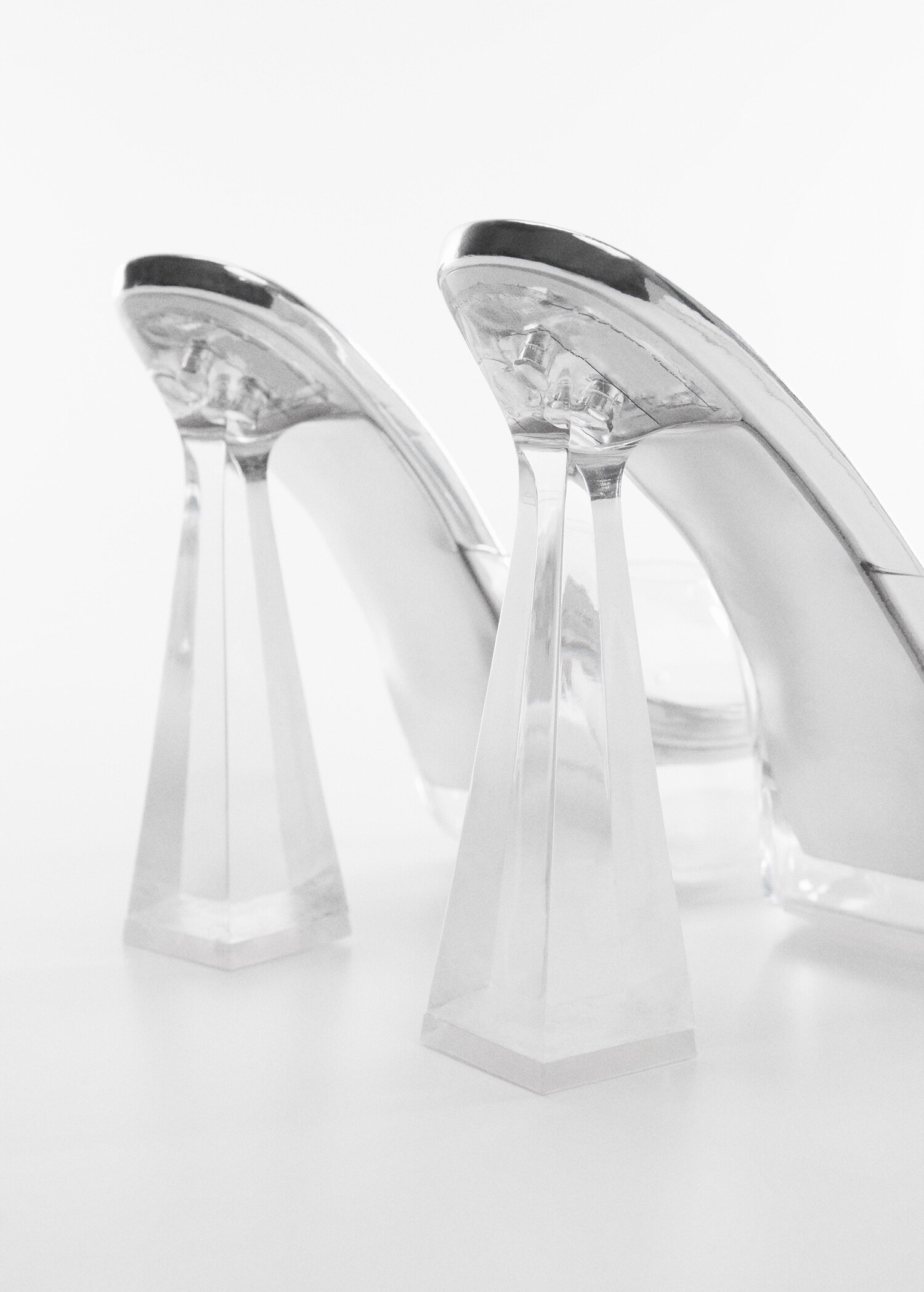 Transparent platform sandals - Details of the article 1