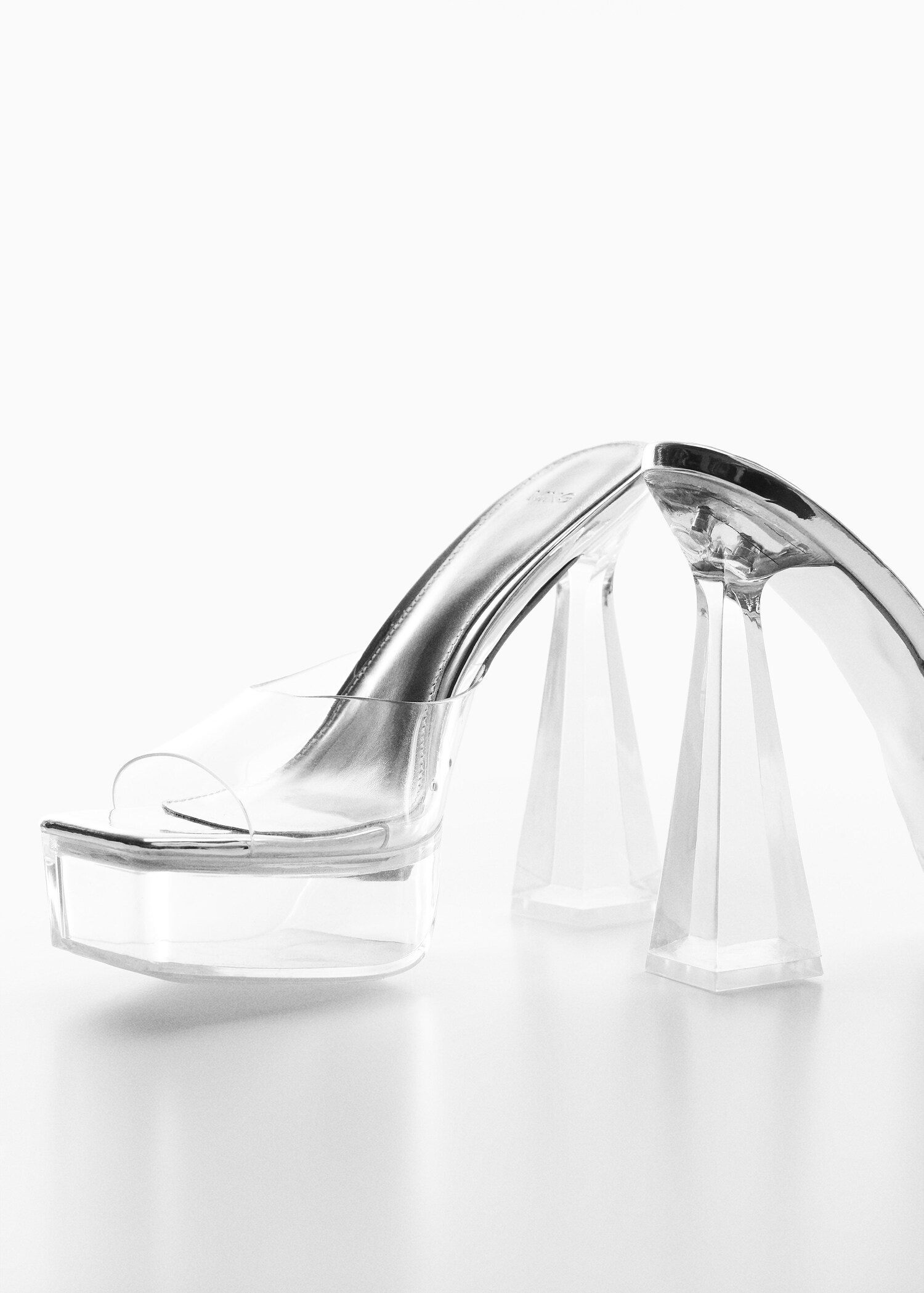 Transparent platform sandals - Details of the article 5