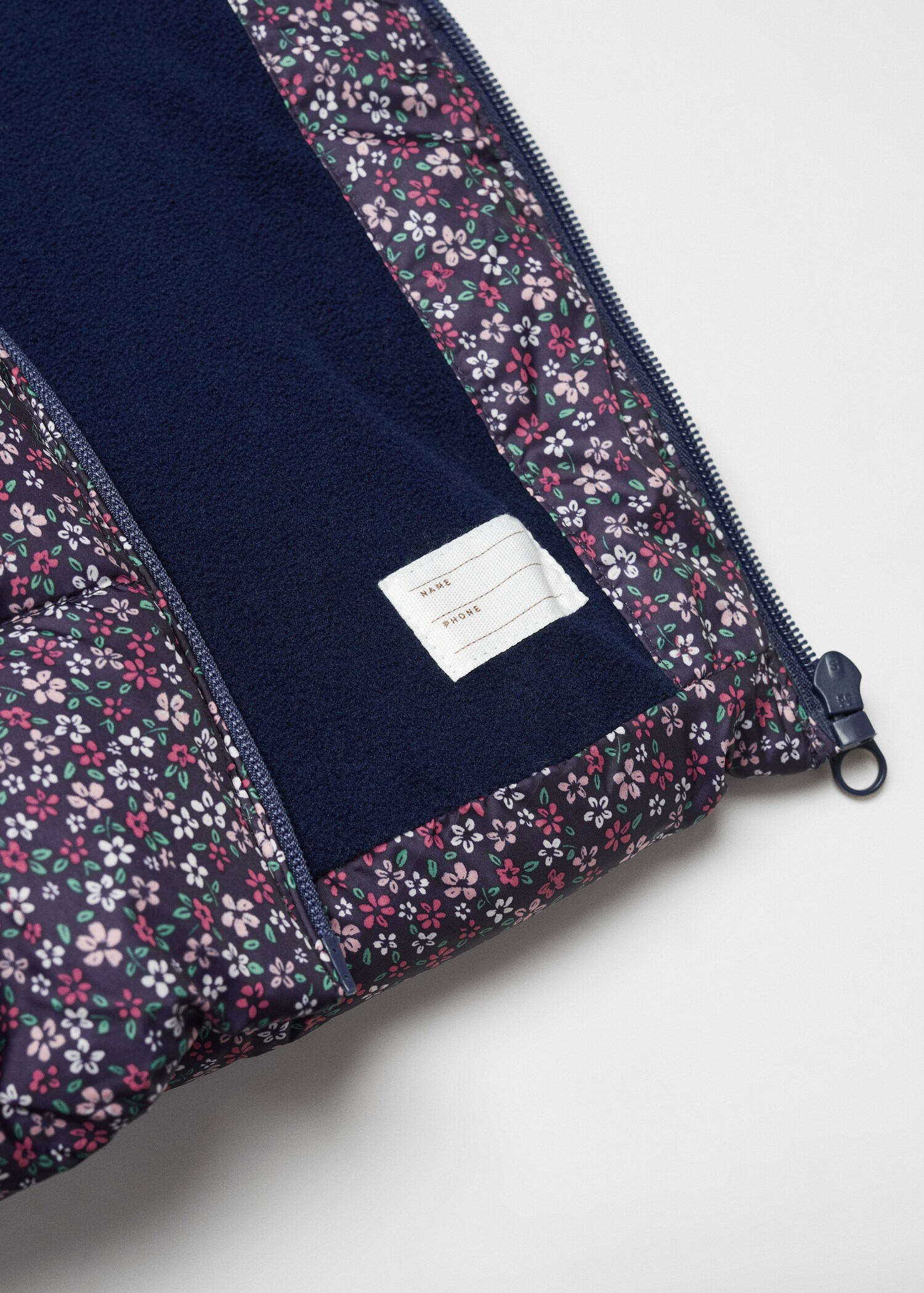 Quilted long coat - Details of the article 8
