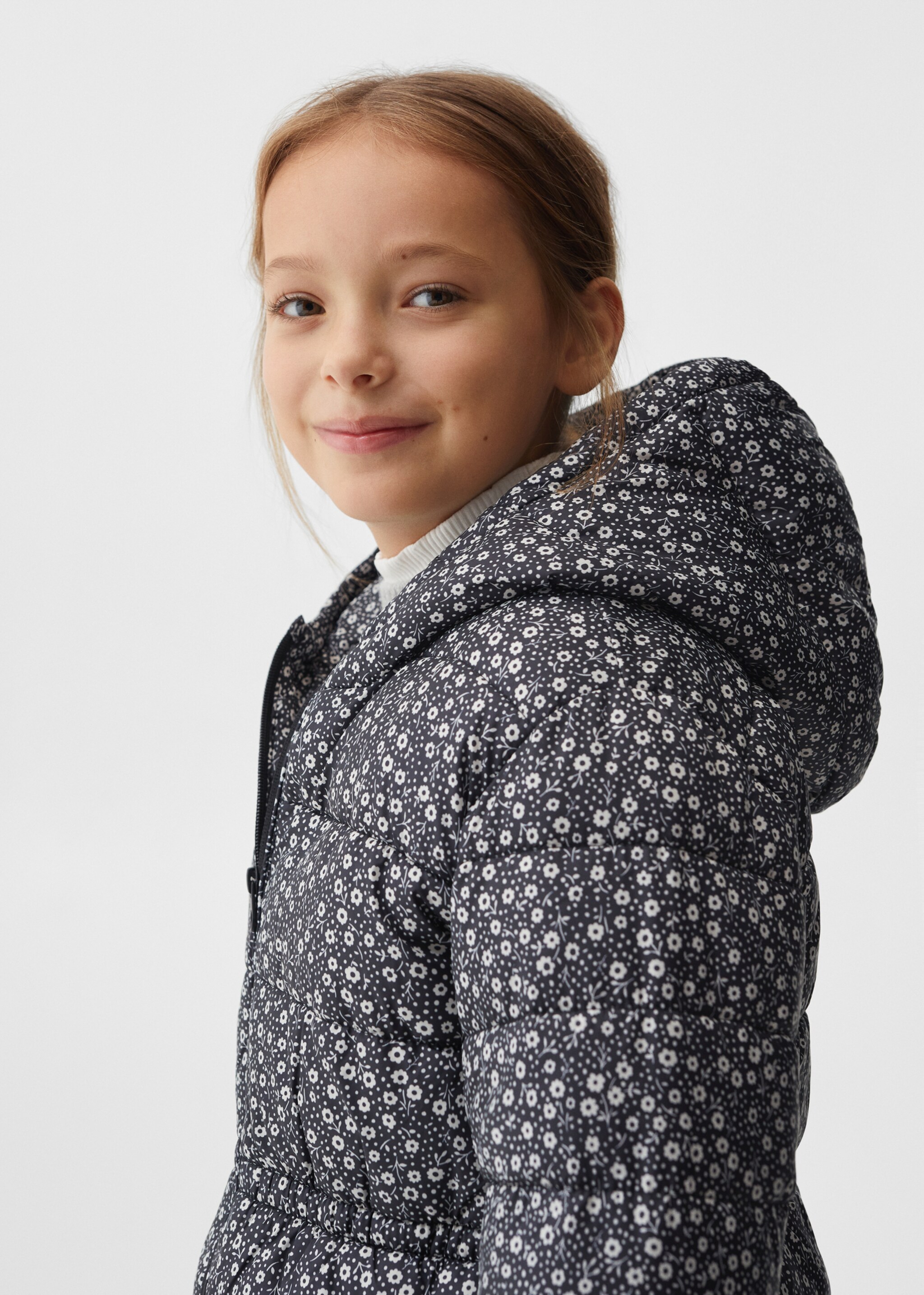 Quilted long coat - Details of the article 1