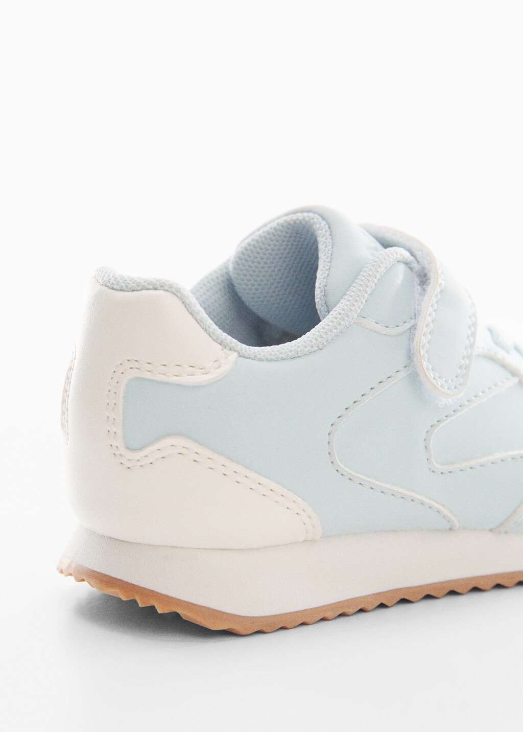Ladies trainers with velcro fastening uk 2025