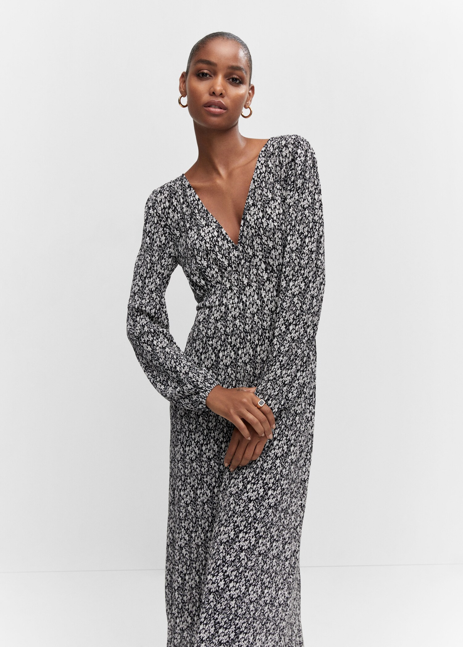Robe texturée imprimée - Plan moyen