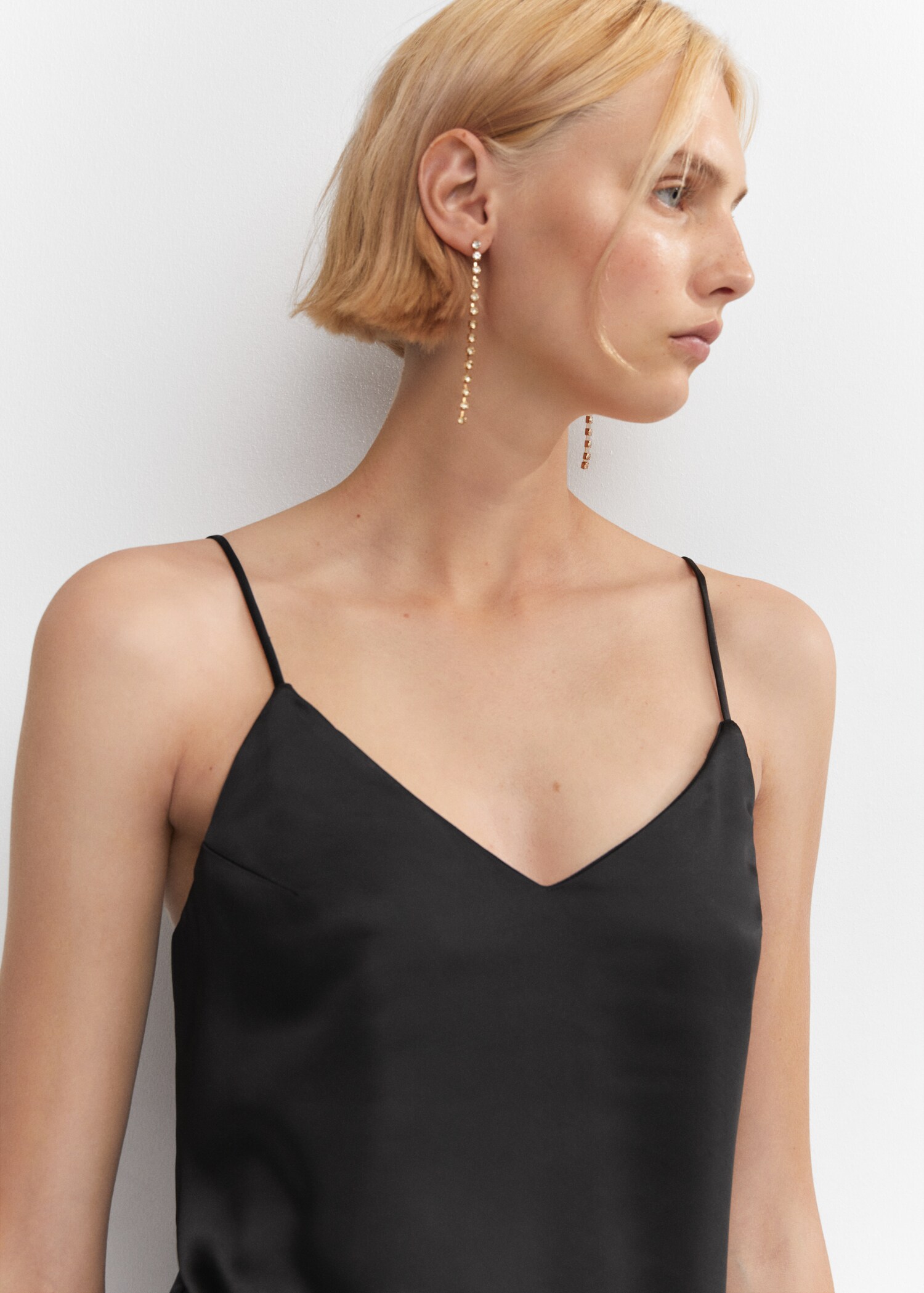 Side-slit satin dress - Details of the article 1