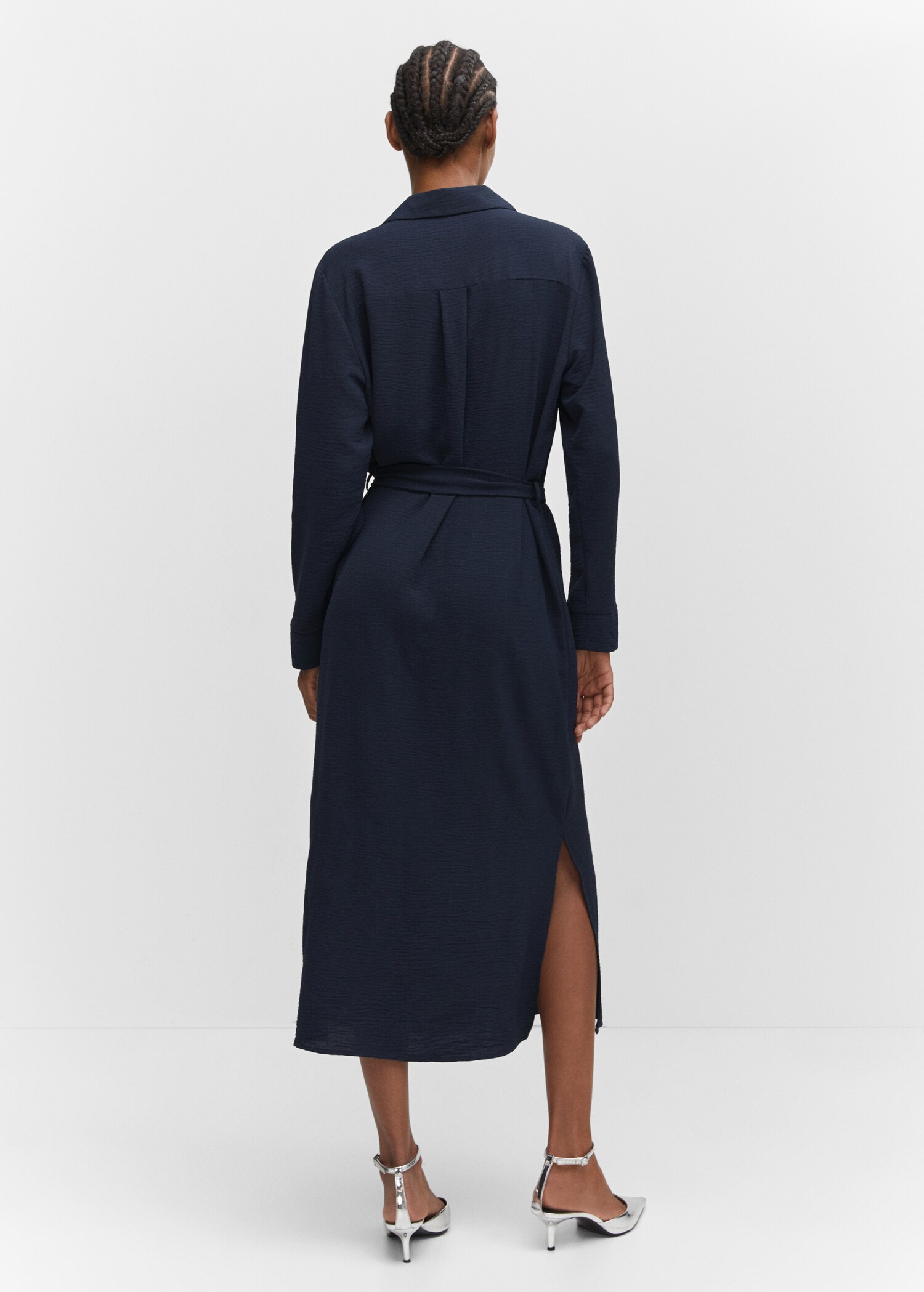 Hemdkleid mit Taillenband - Rückseite des Artikels