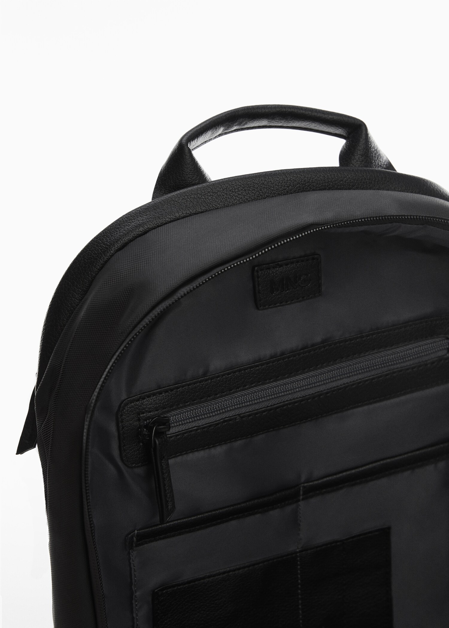 Backpack with leather-effect details - Details of the article 2