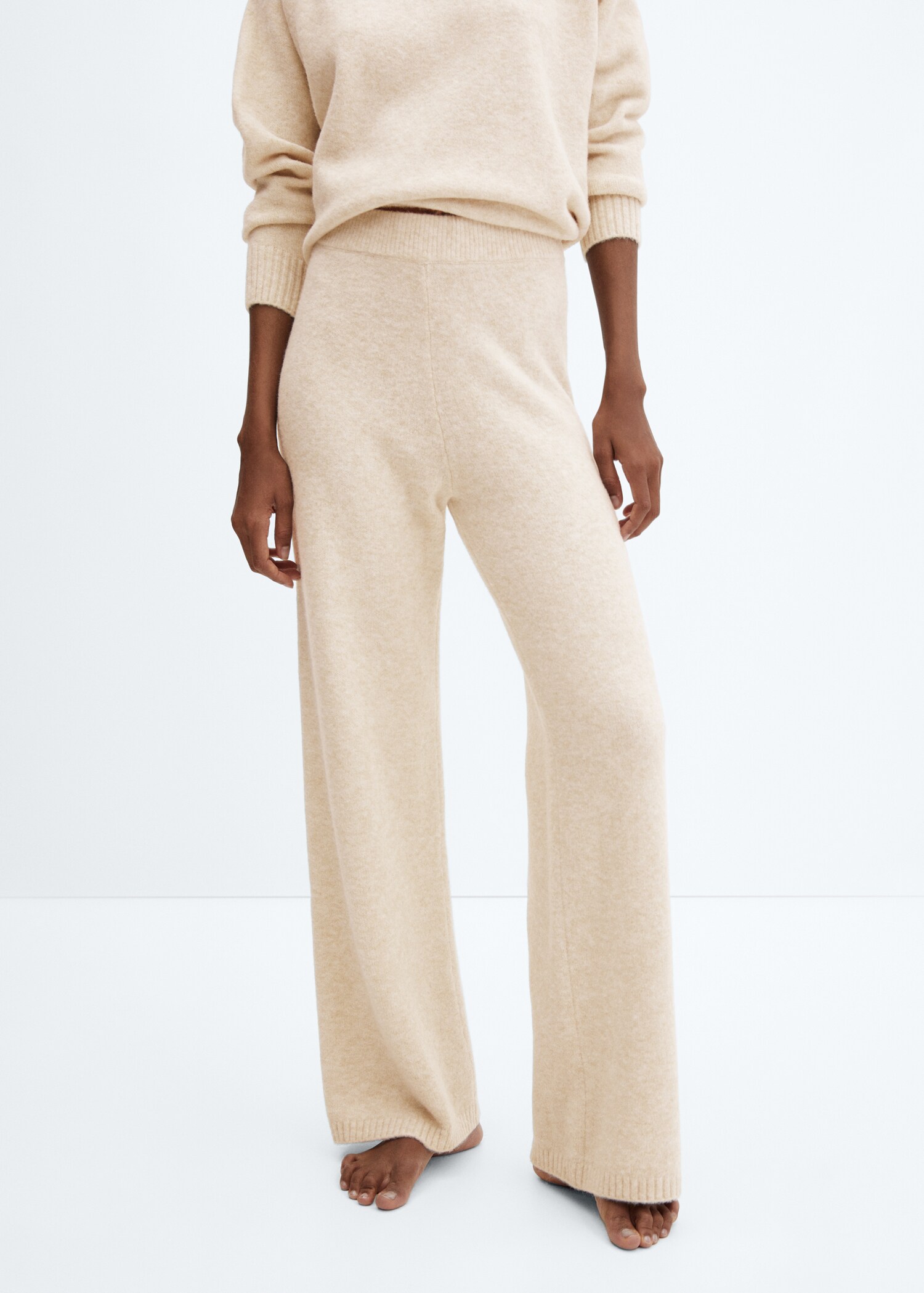 Straight knitted trousers - Medium plane