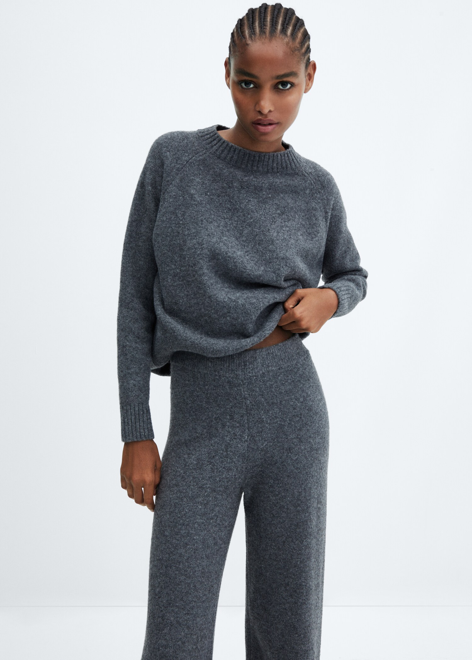 Straight knitted trousers - Details of the article 1