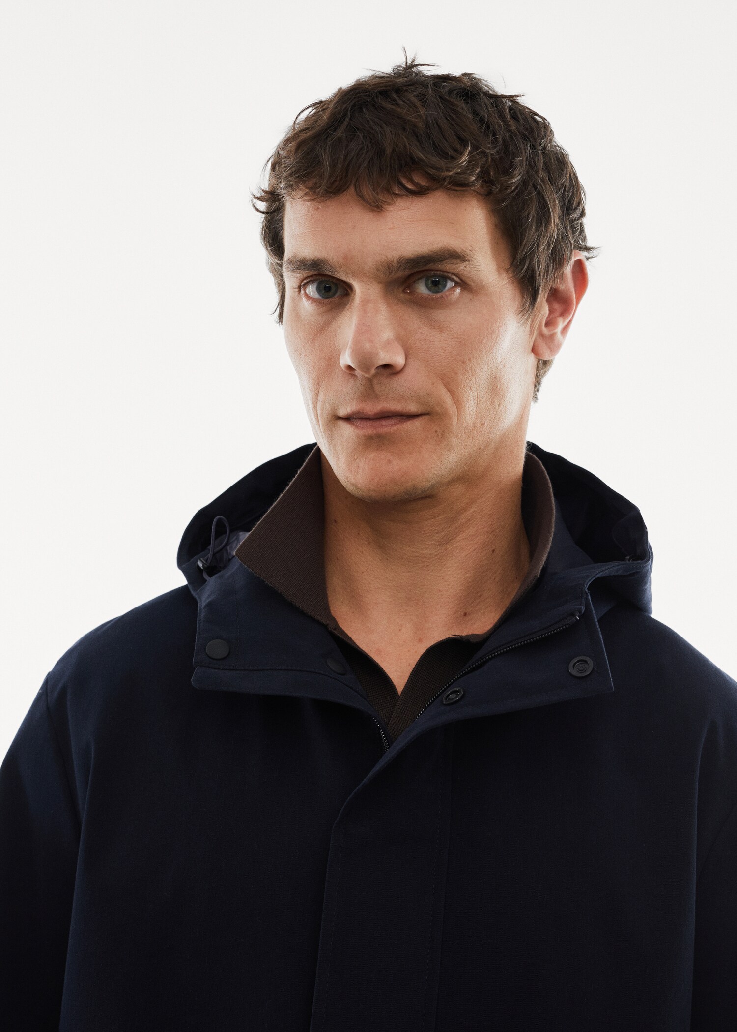 Water-repellent hooded parka - Details of the article 1