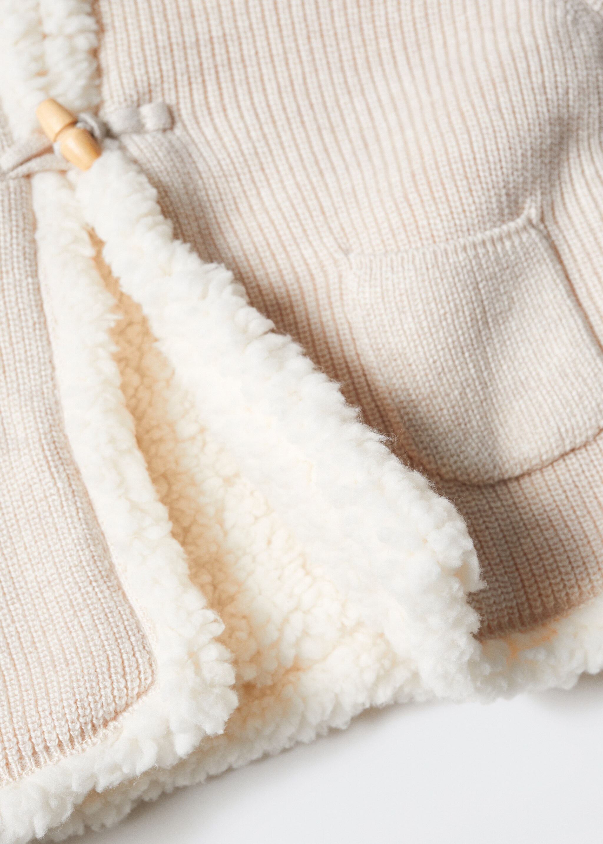 Knitted cardigan with fur-effect lining - Details of the article 8