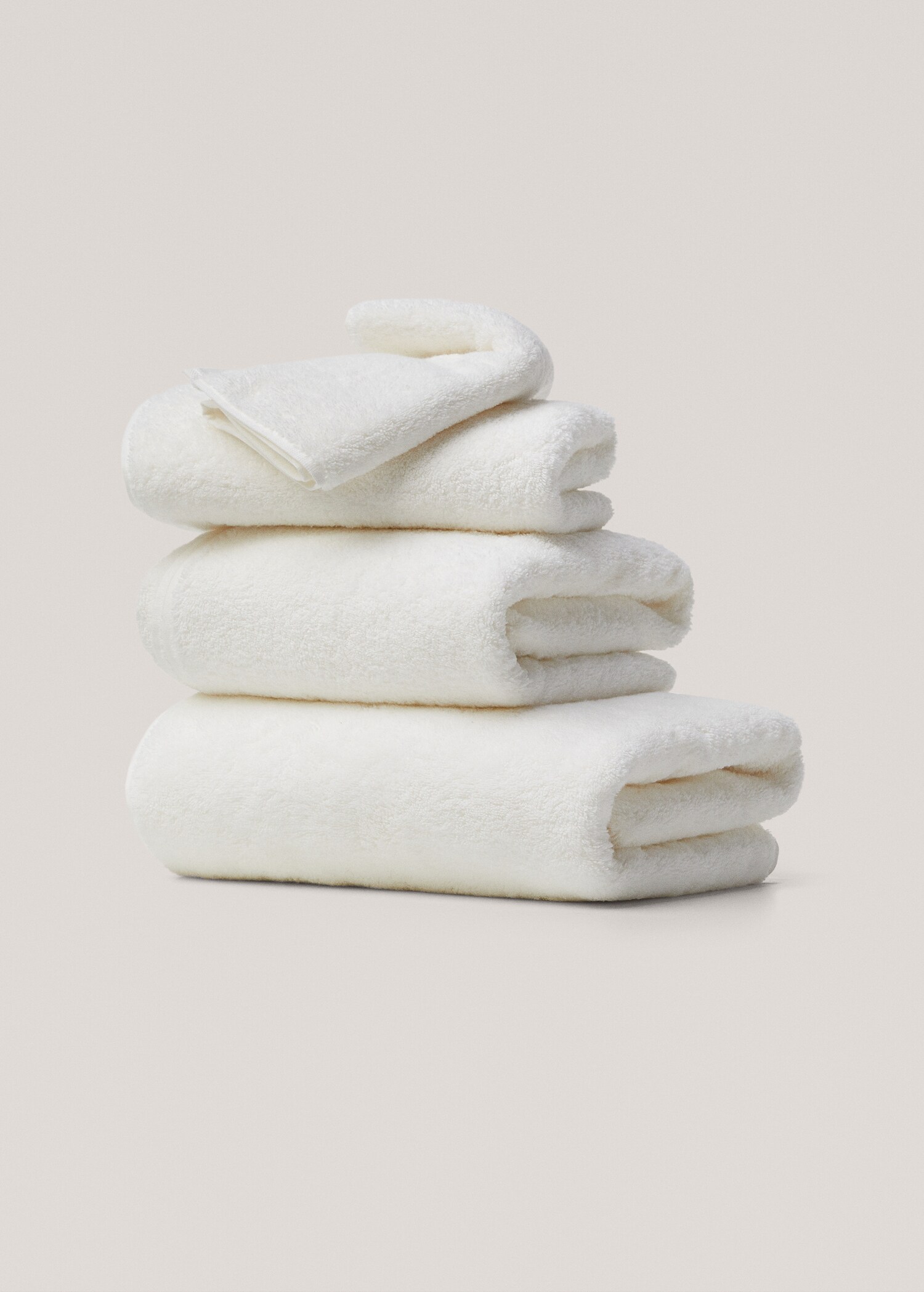 600gr/m2 cotton face towel 30x50cm - Article without model