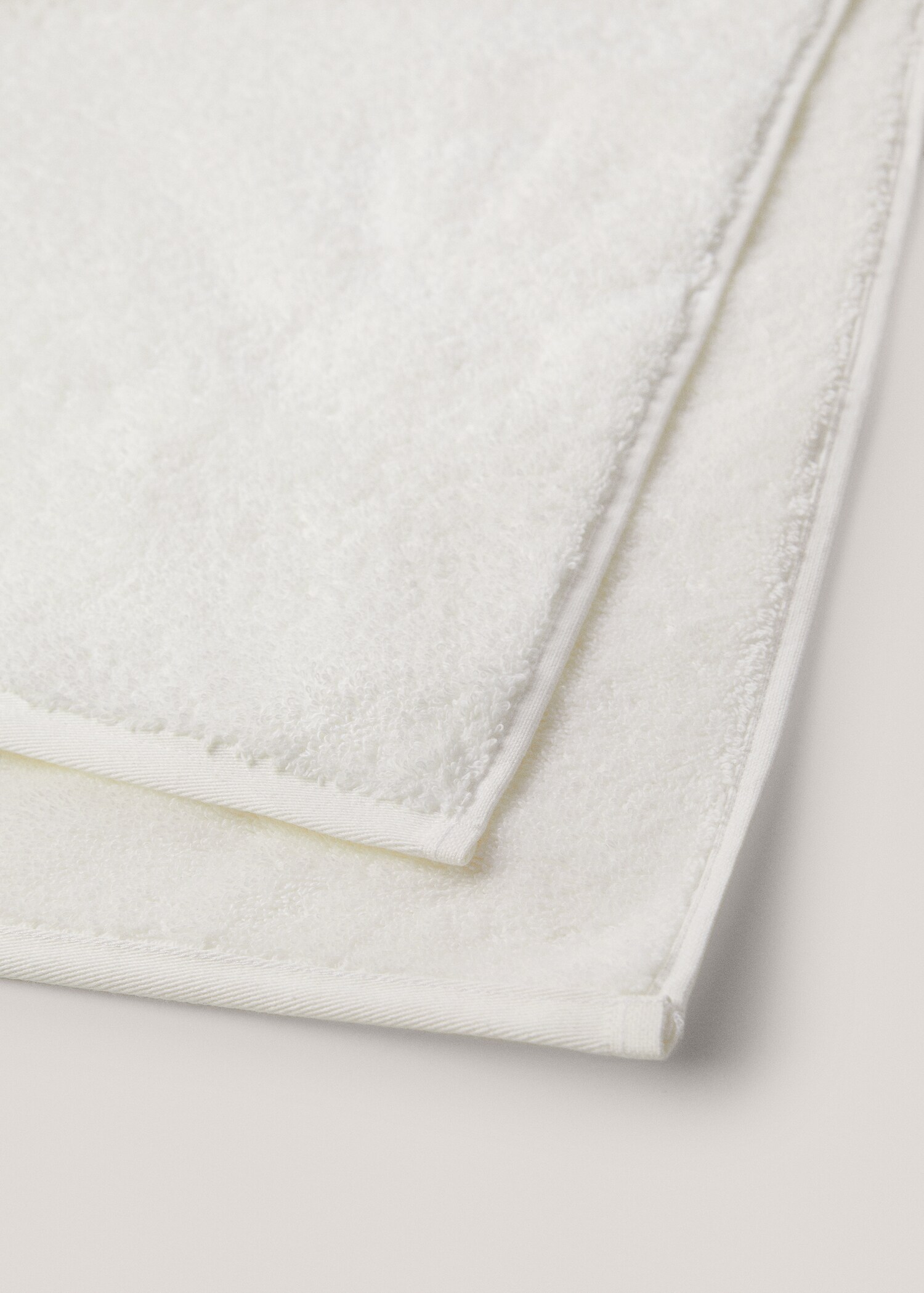 600gr/m2 cotton face towel 30x50cm - Details of the article 2