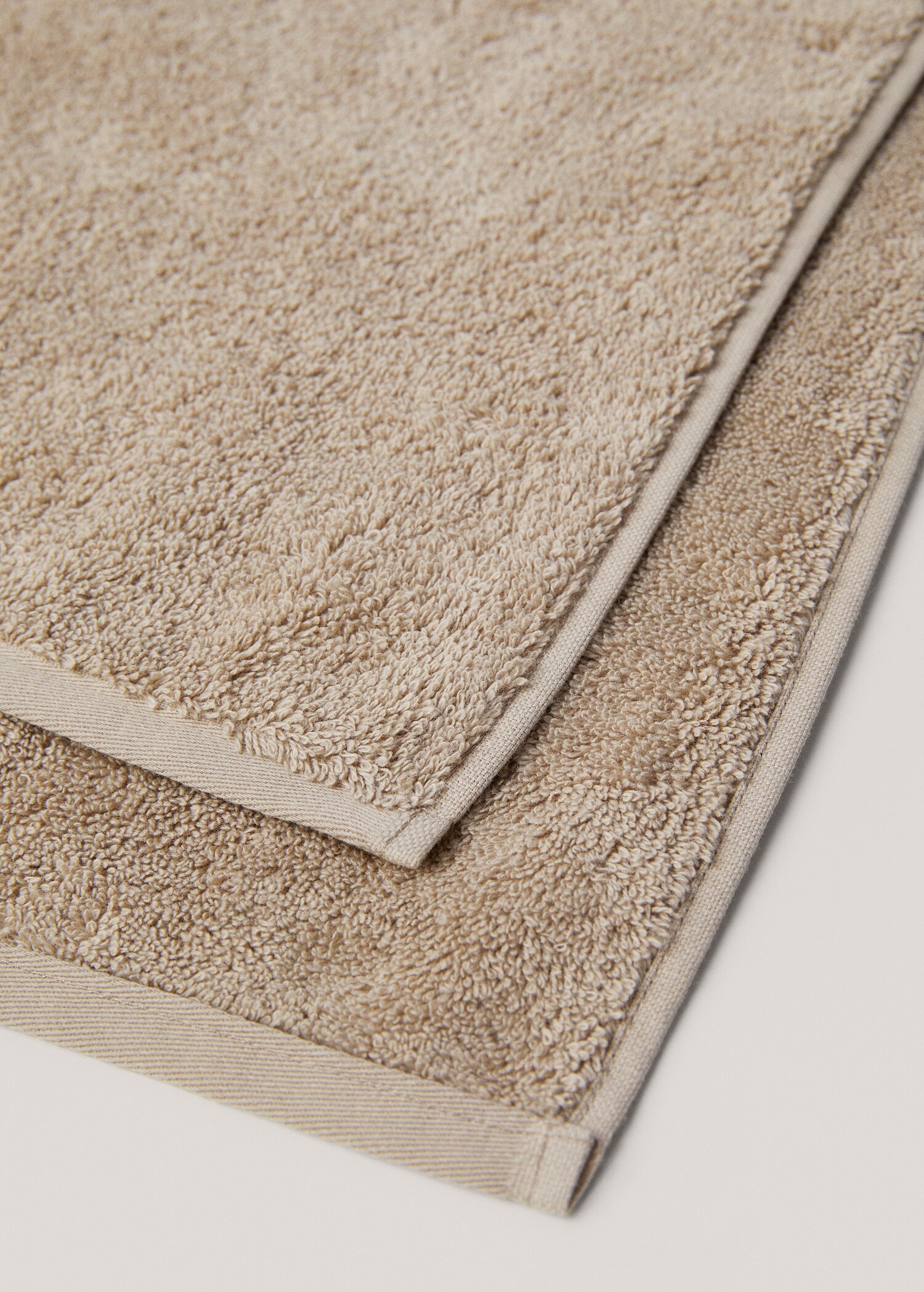 600gr/m2 cotton face towel 30x50cm - Details of the article 2